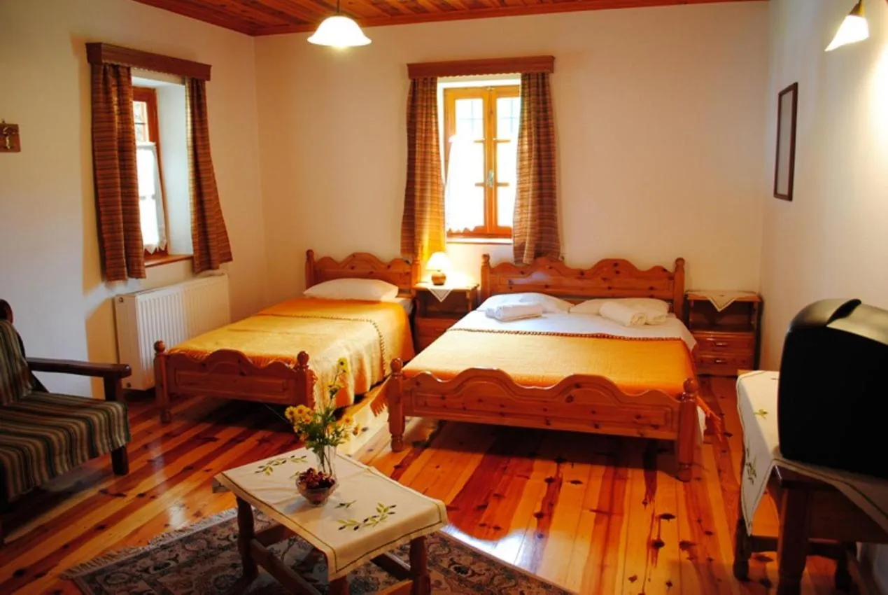 Photo of the whole room, Bed in Hotel Kaiti