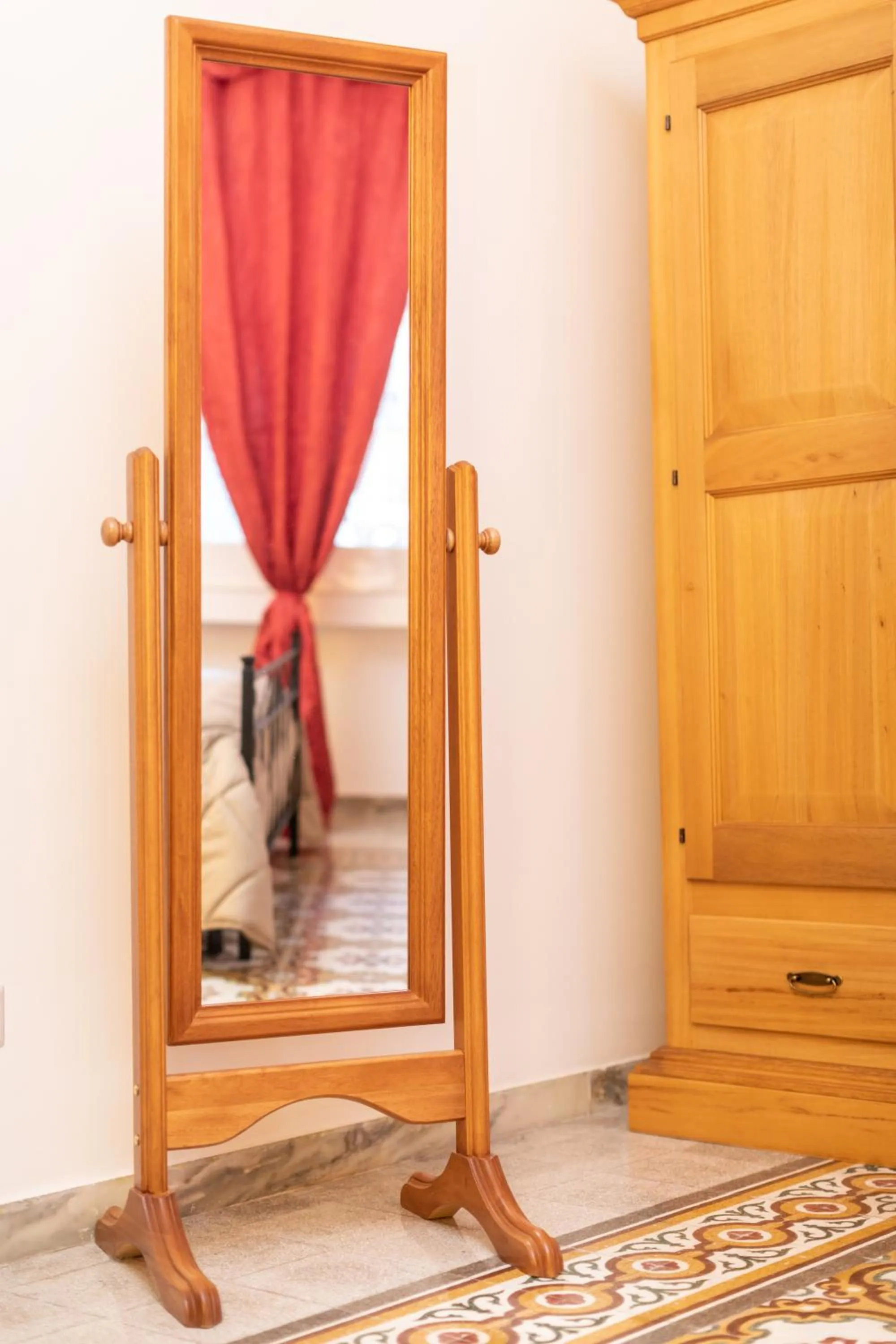 Decorative detail, Bed in Casa Duconte