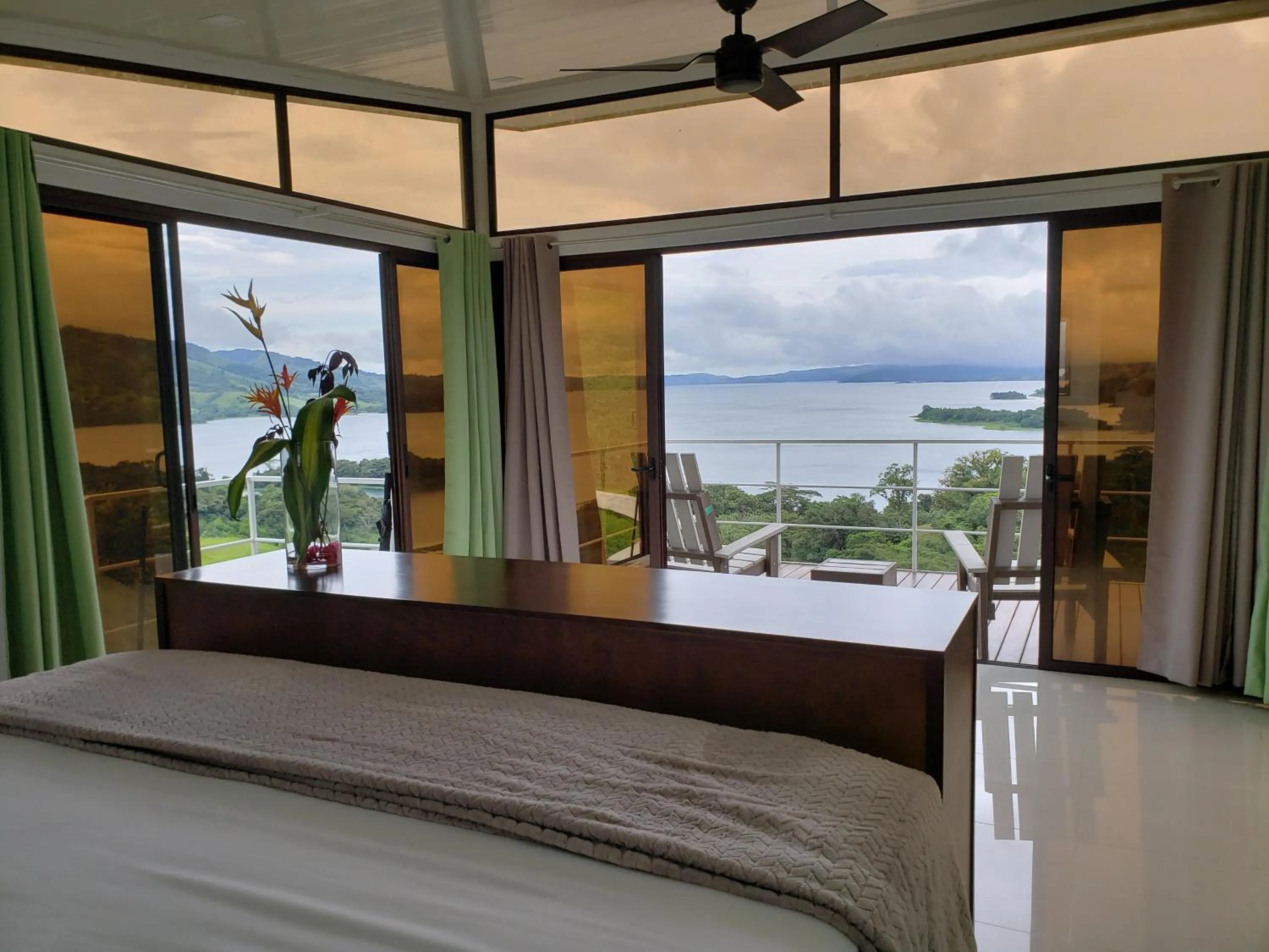 Bed in Hotel Laguna Arenal