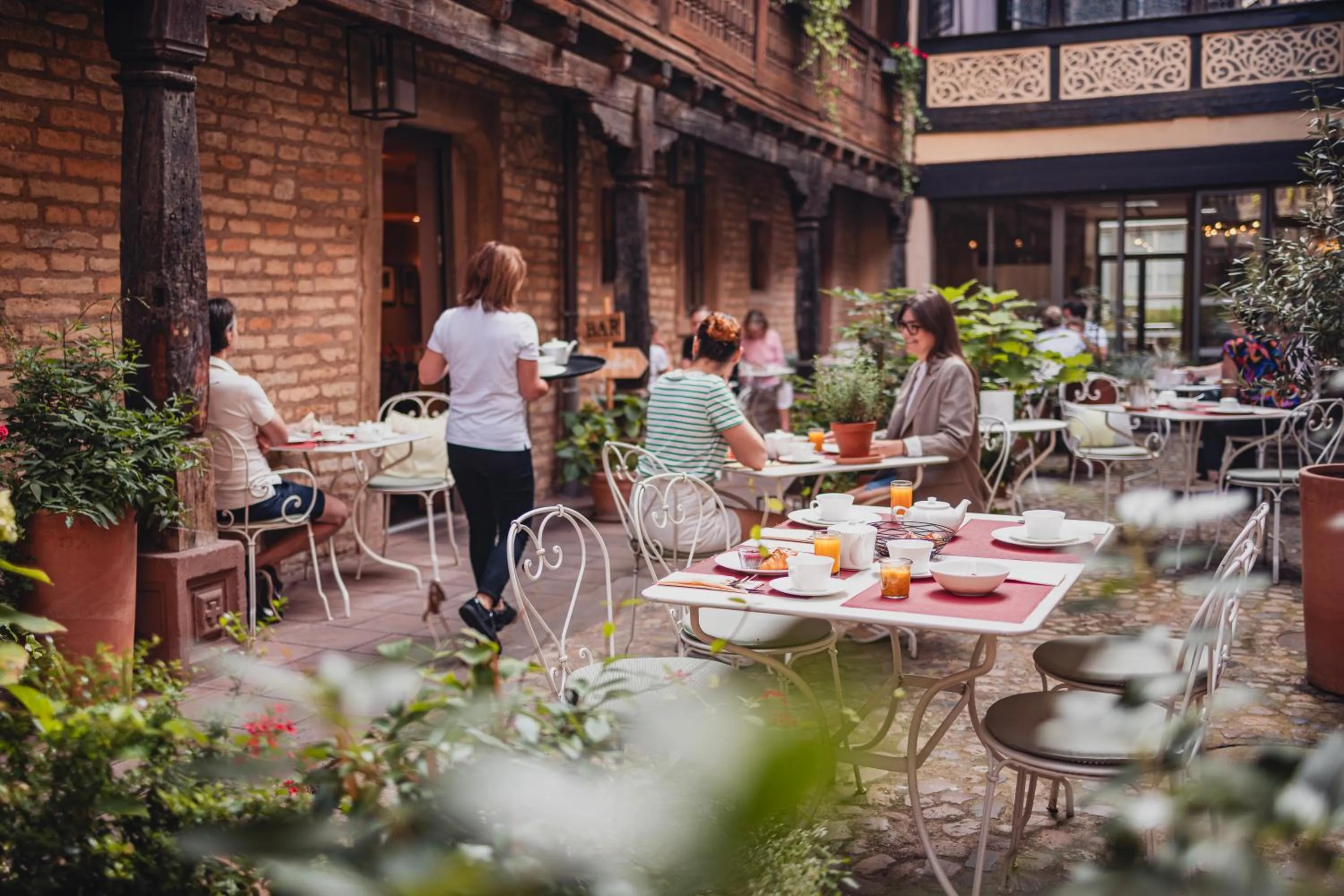 Lunch in Cour du Corbeau Hotel Strasbourg - MGallery Collection