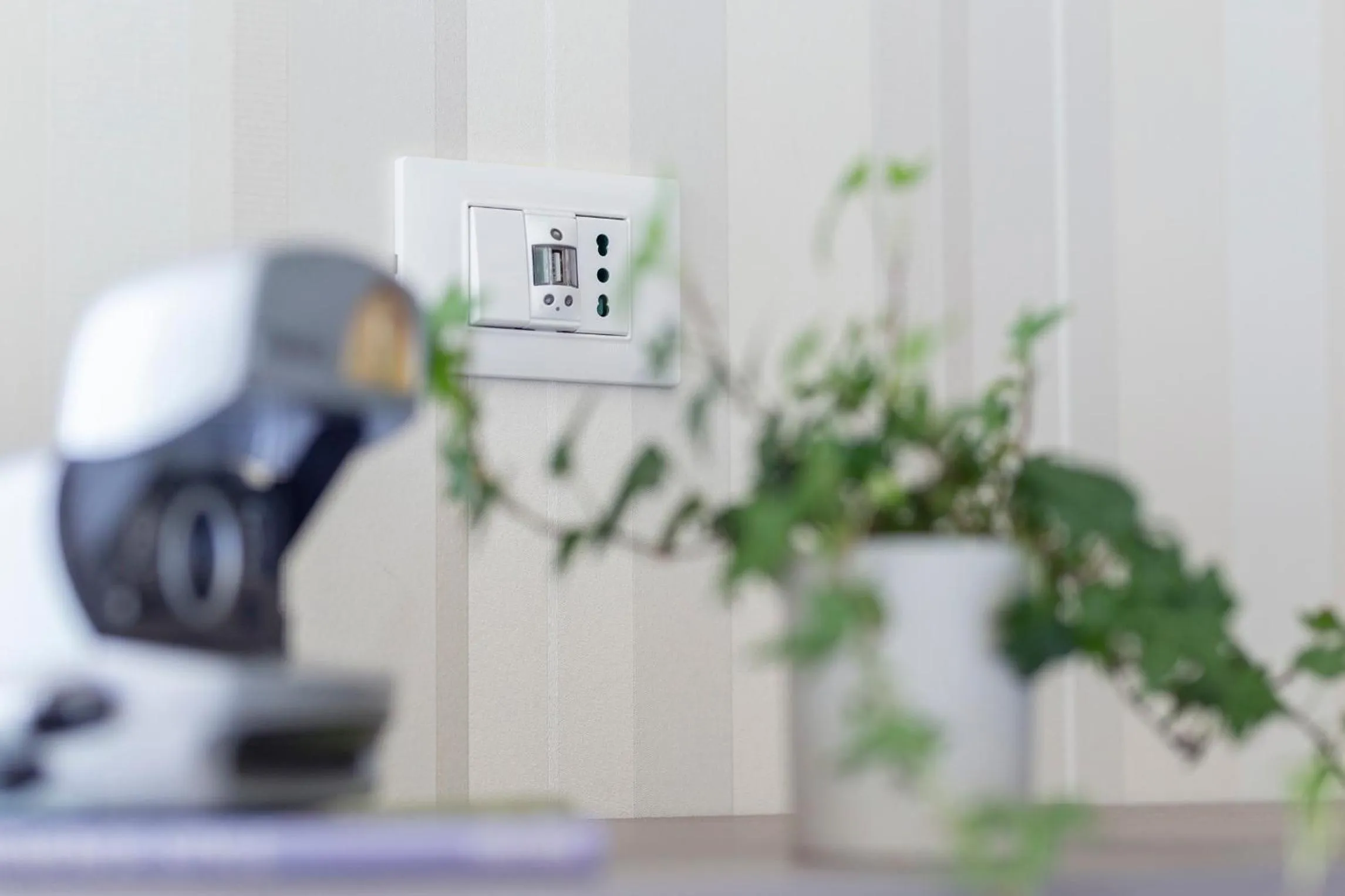 TV and multimedia in Little Hotel