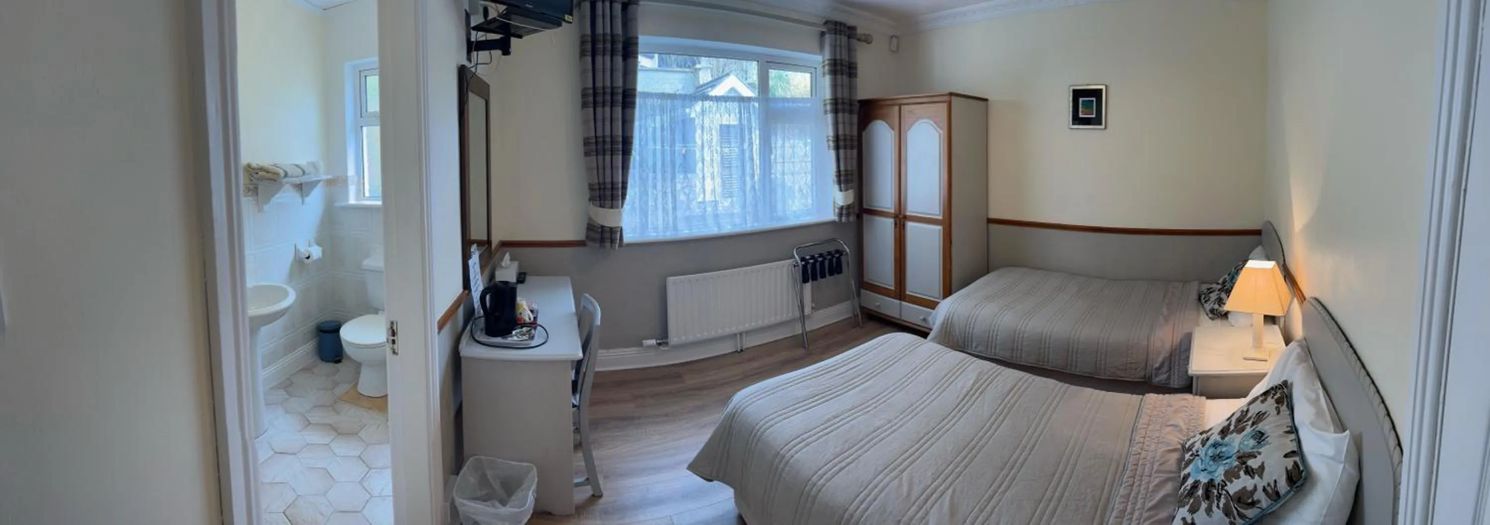 Photo of the whole room in Breagagh View B&B