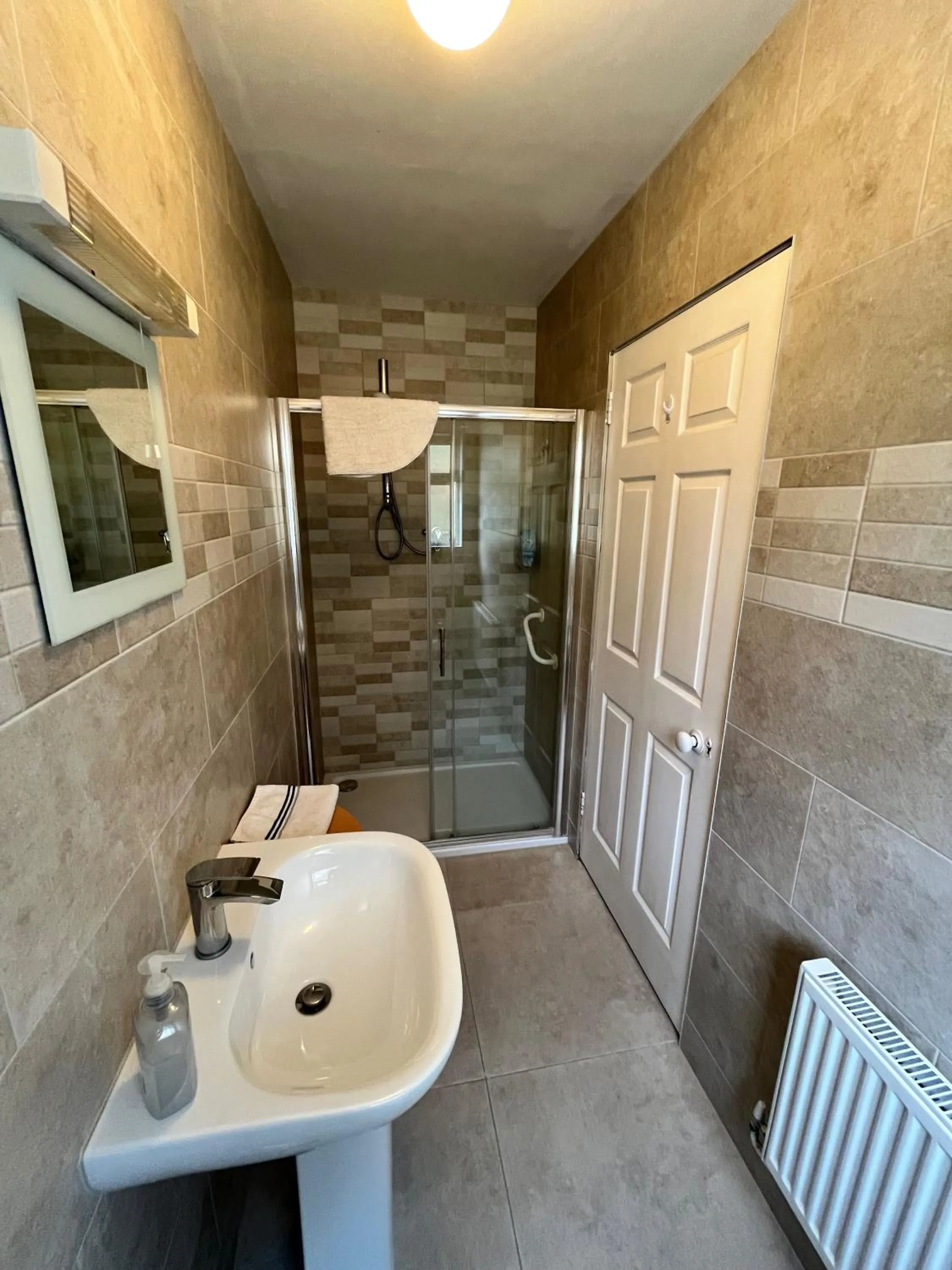 Bathroom in Breagagh View B&B