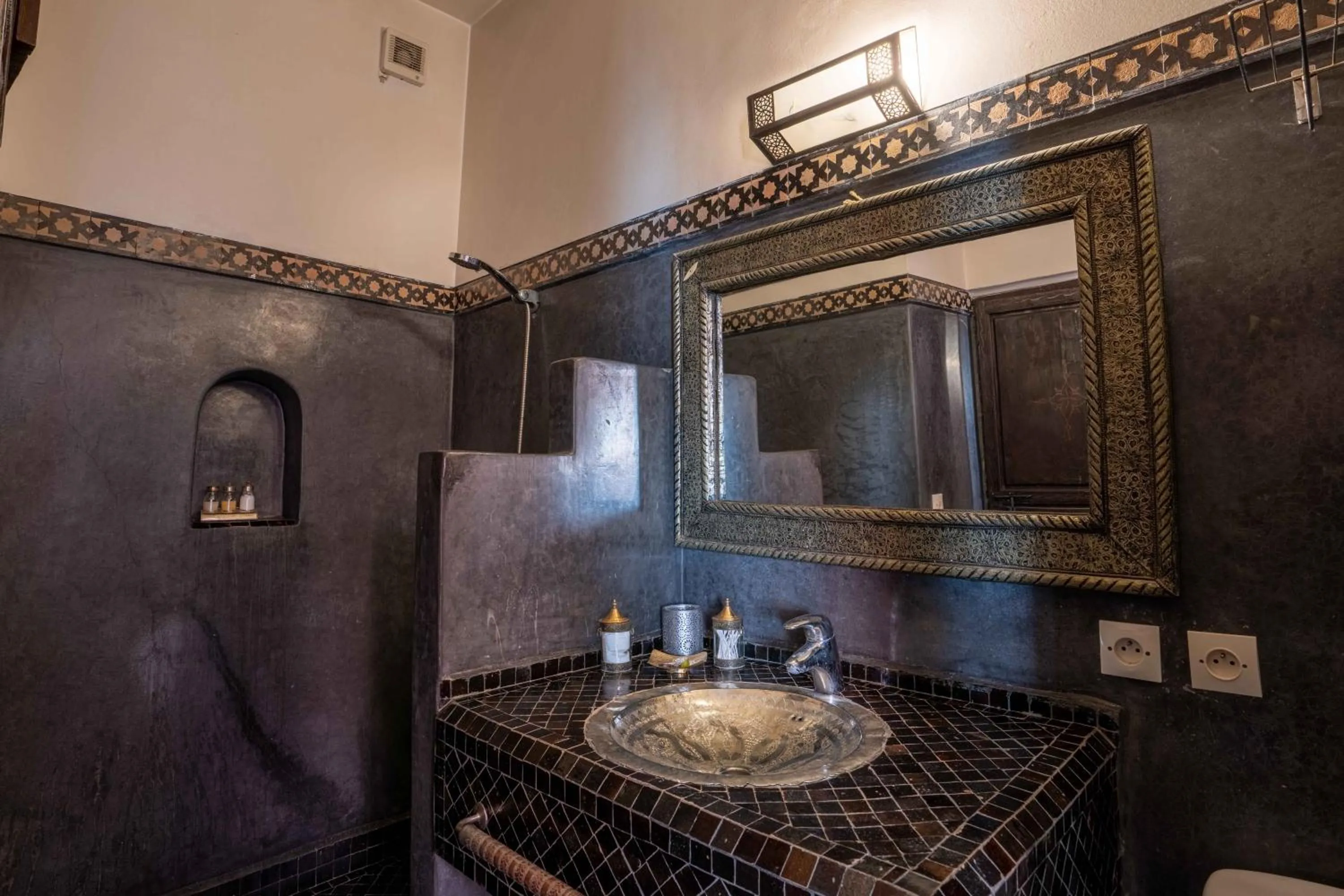 Bathroom in Riad Alaka