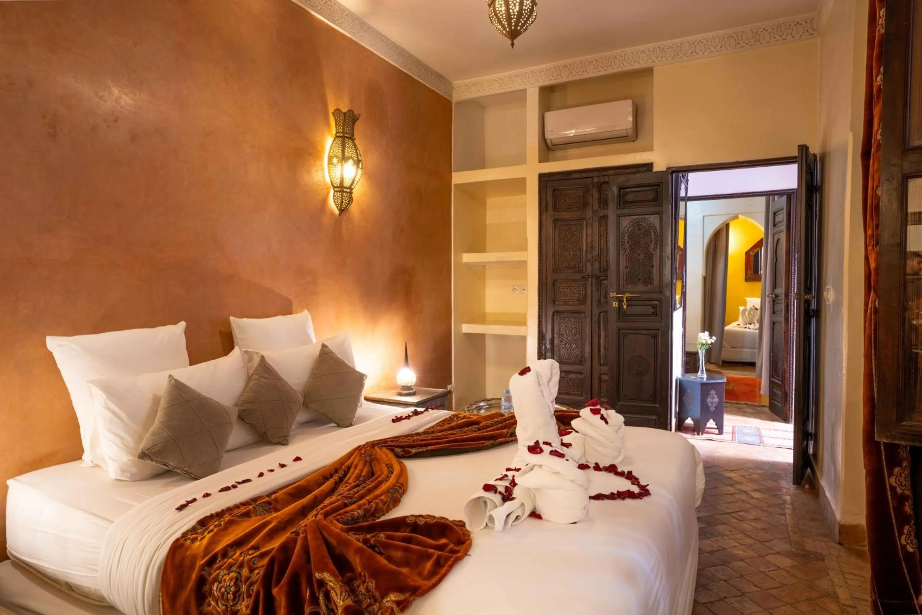 Photo of the whole room, Bed in Riad Alaka