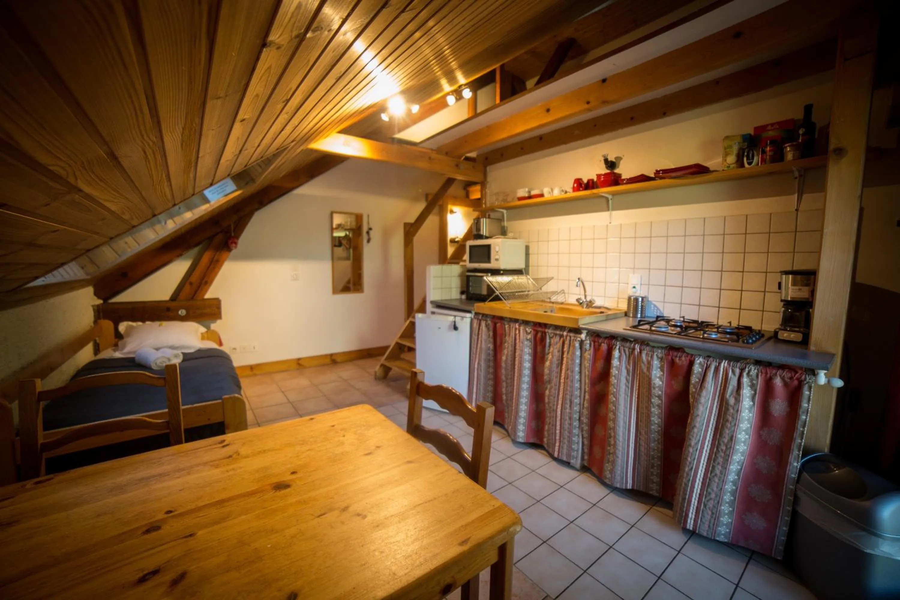 Hôtel Restaurant Gîtes Les 5 Saisons