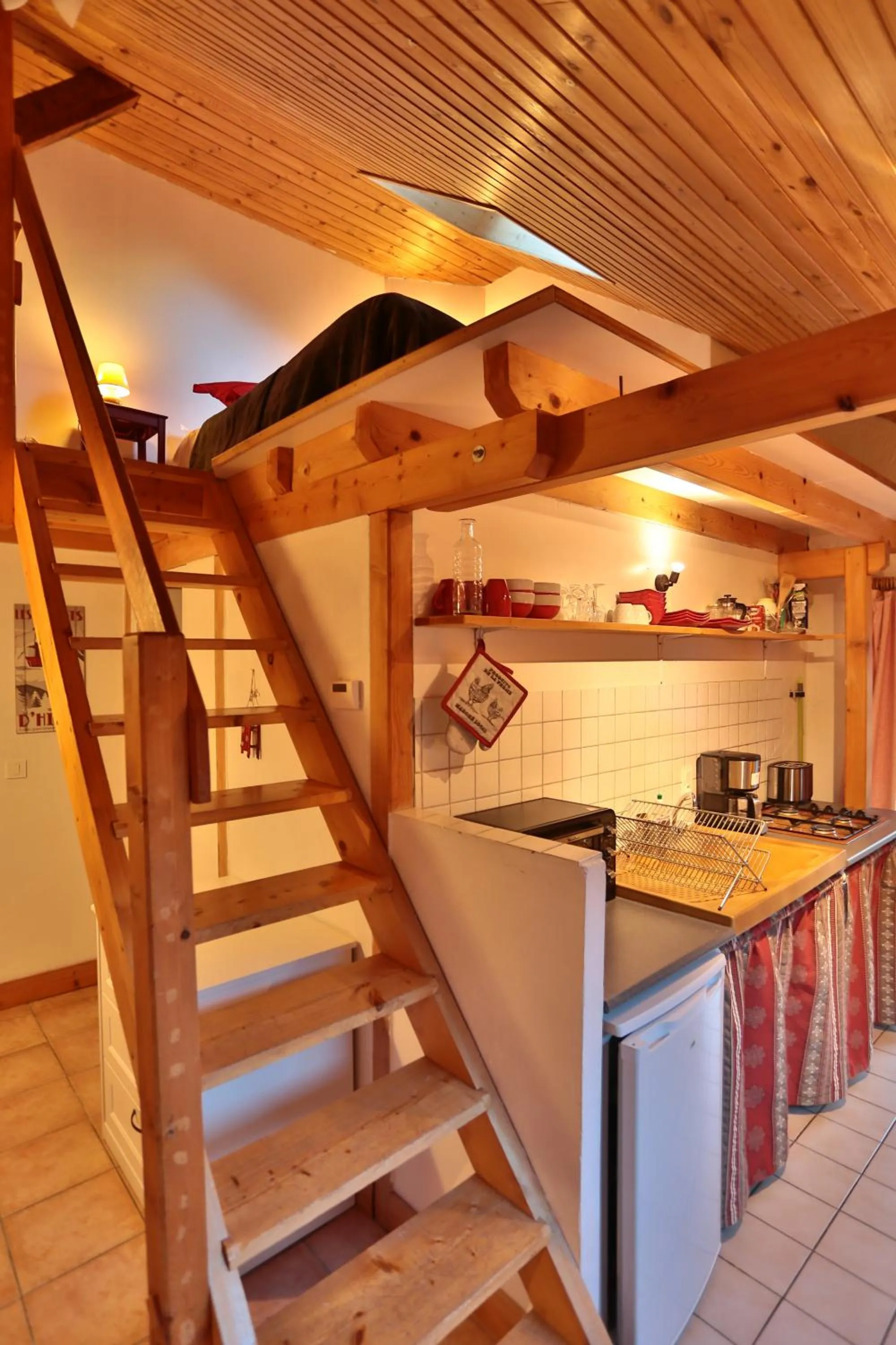 Bed in Hôtel Restaurant Gîtes Les 5 Saisons