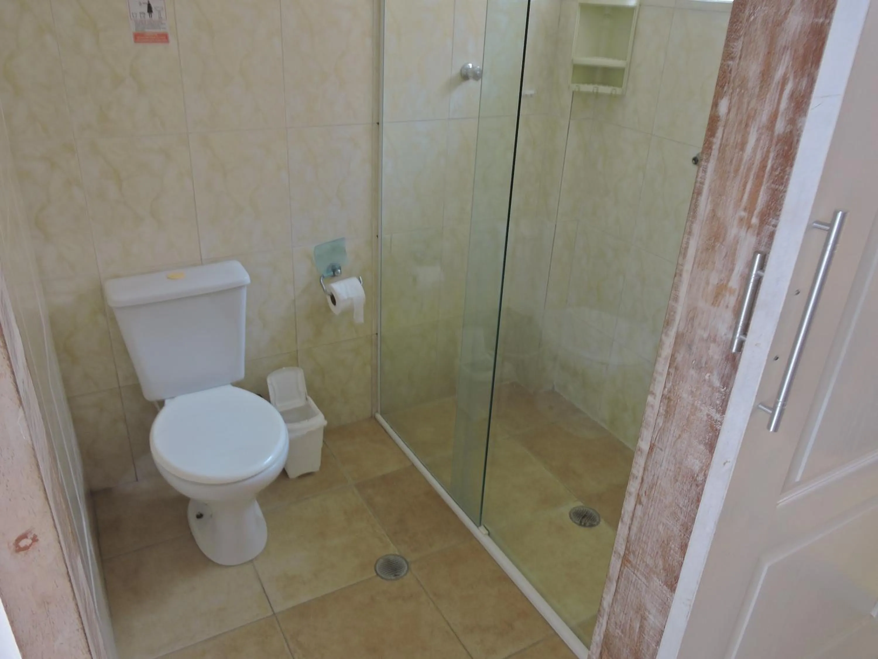 Bathroom in Pousada Sorocotuba - Piscina Aquecida