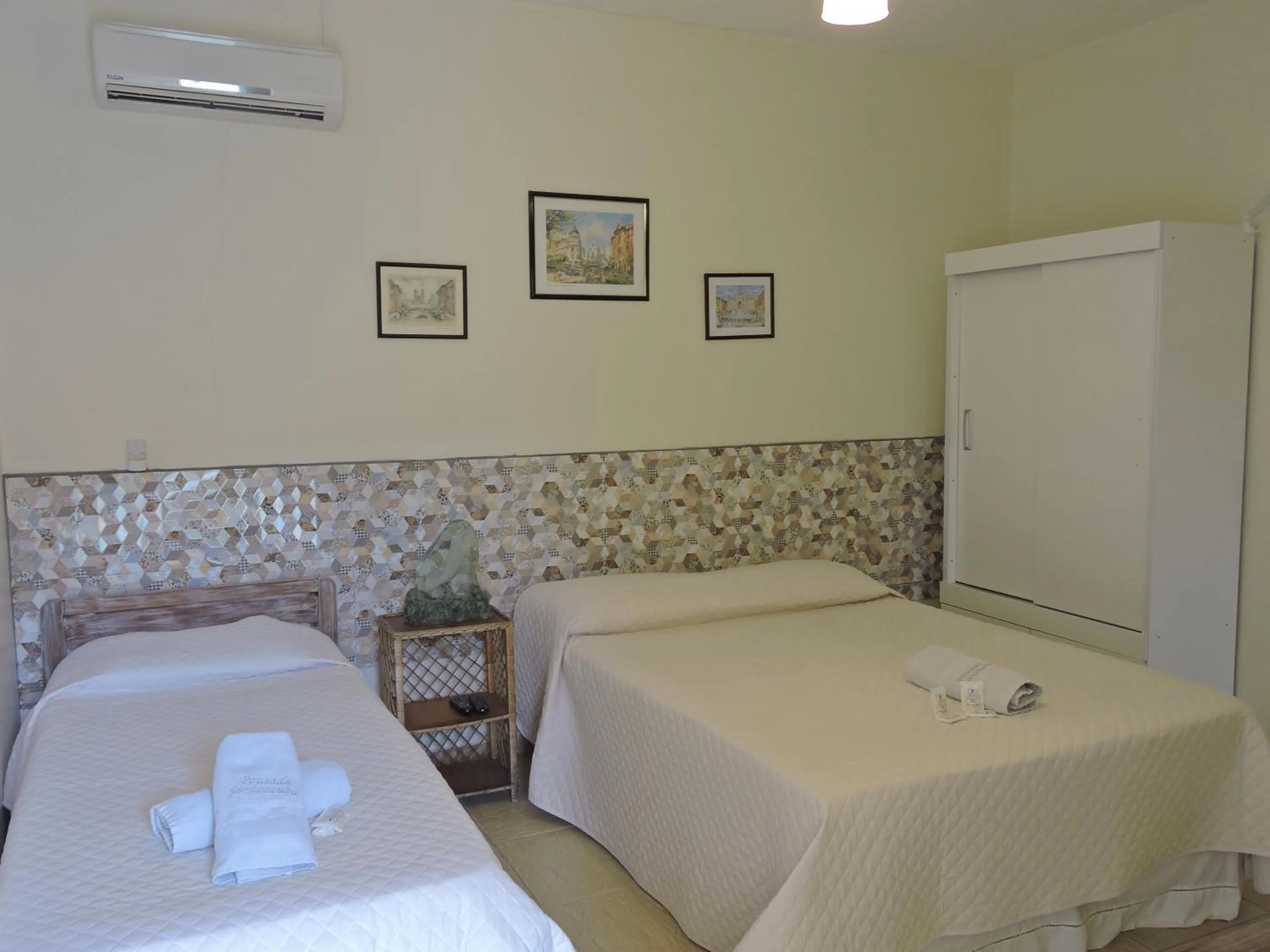 Photo of the whole room, Bed in Pousada Sorocotuba - Piscina Aquecida