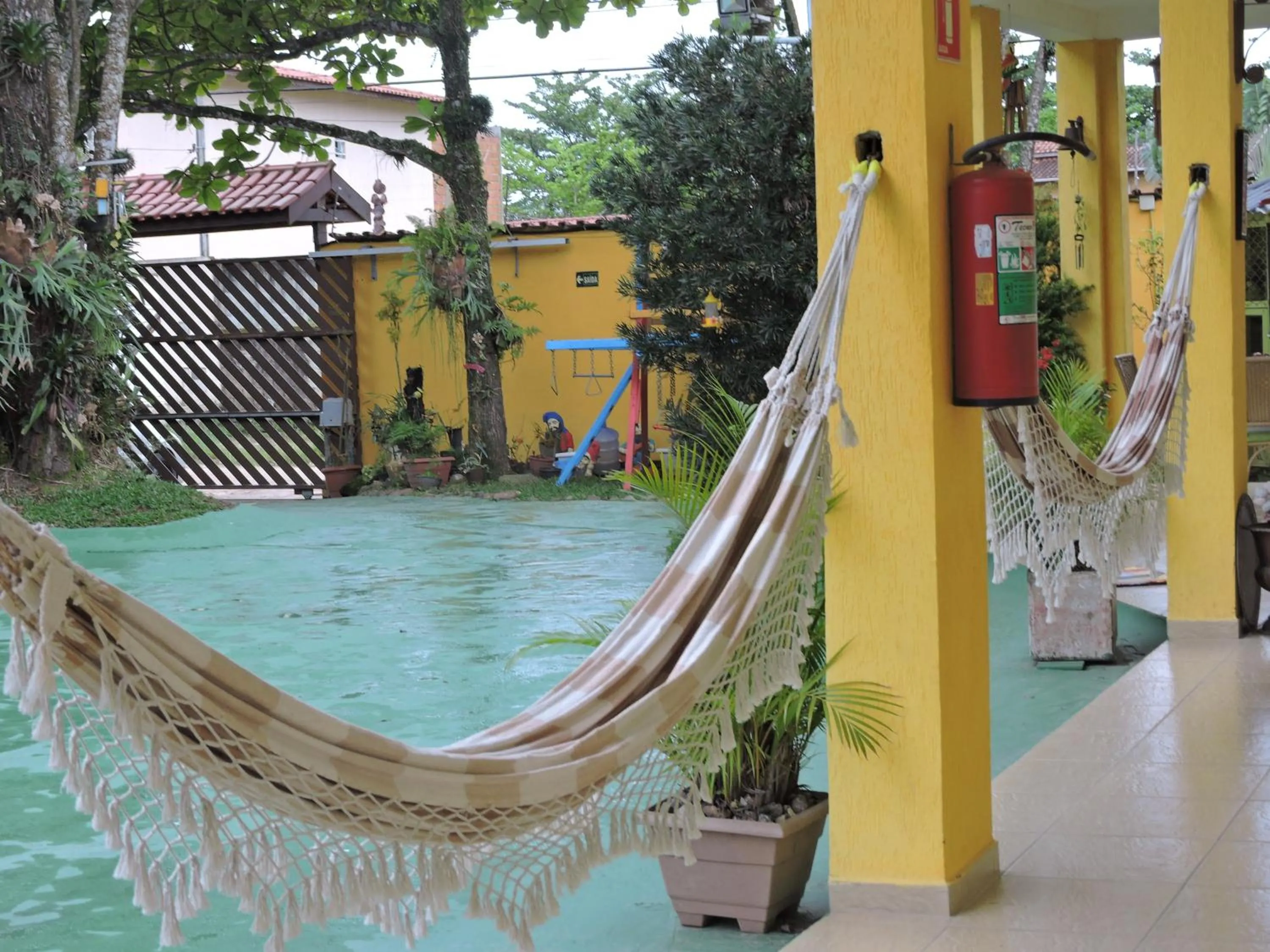 Children play ground in Pousada Sorocotuba - Piscina Aquecida