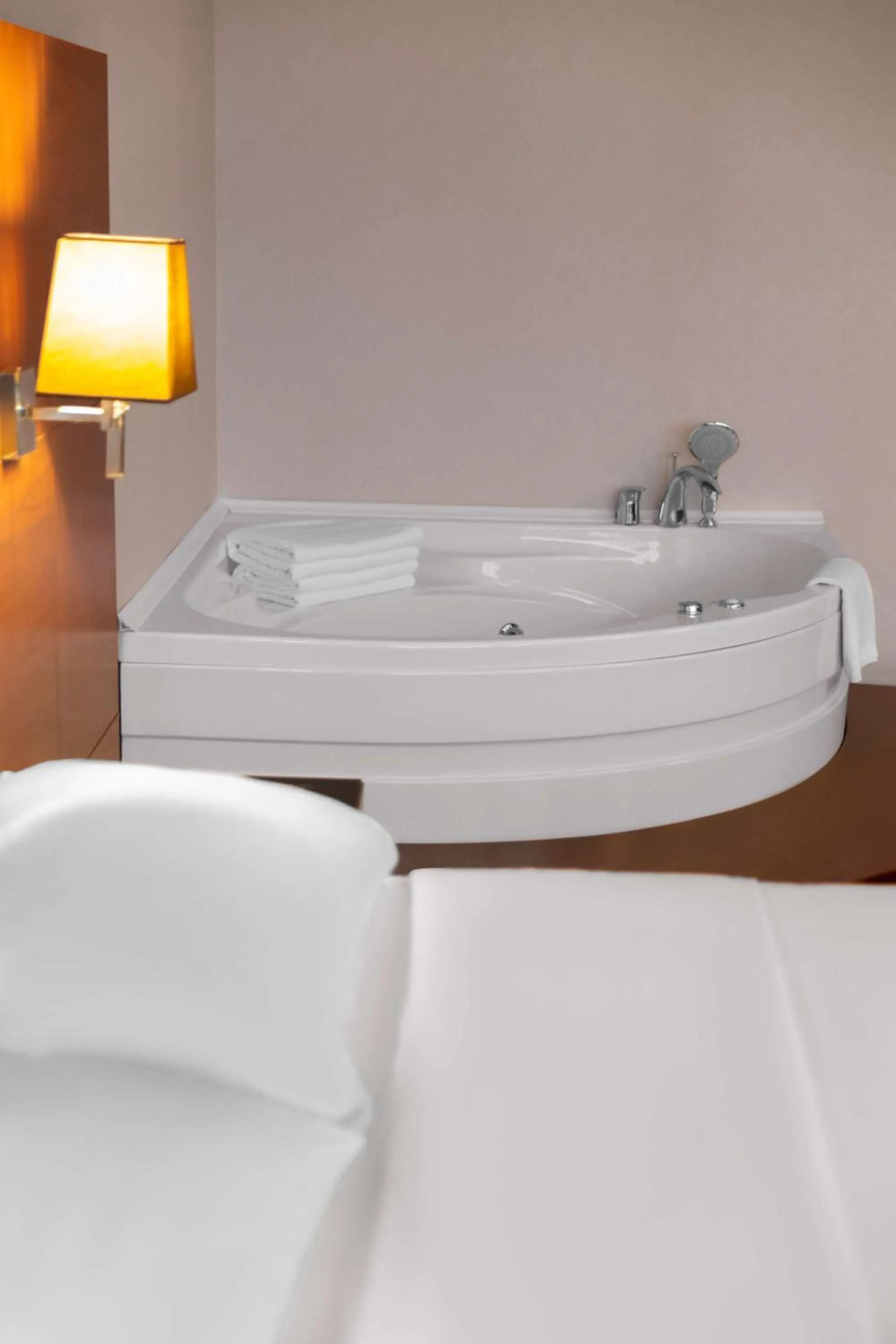 Other, Bed in Park Inn by Radisson Istanbul Asia Kavacik