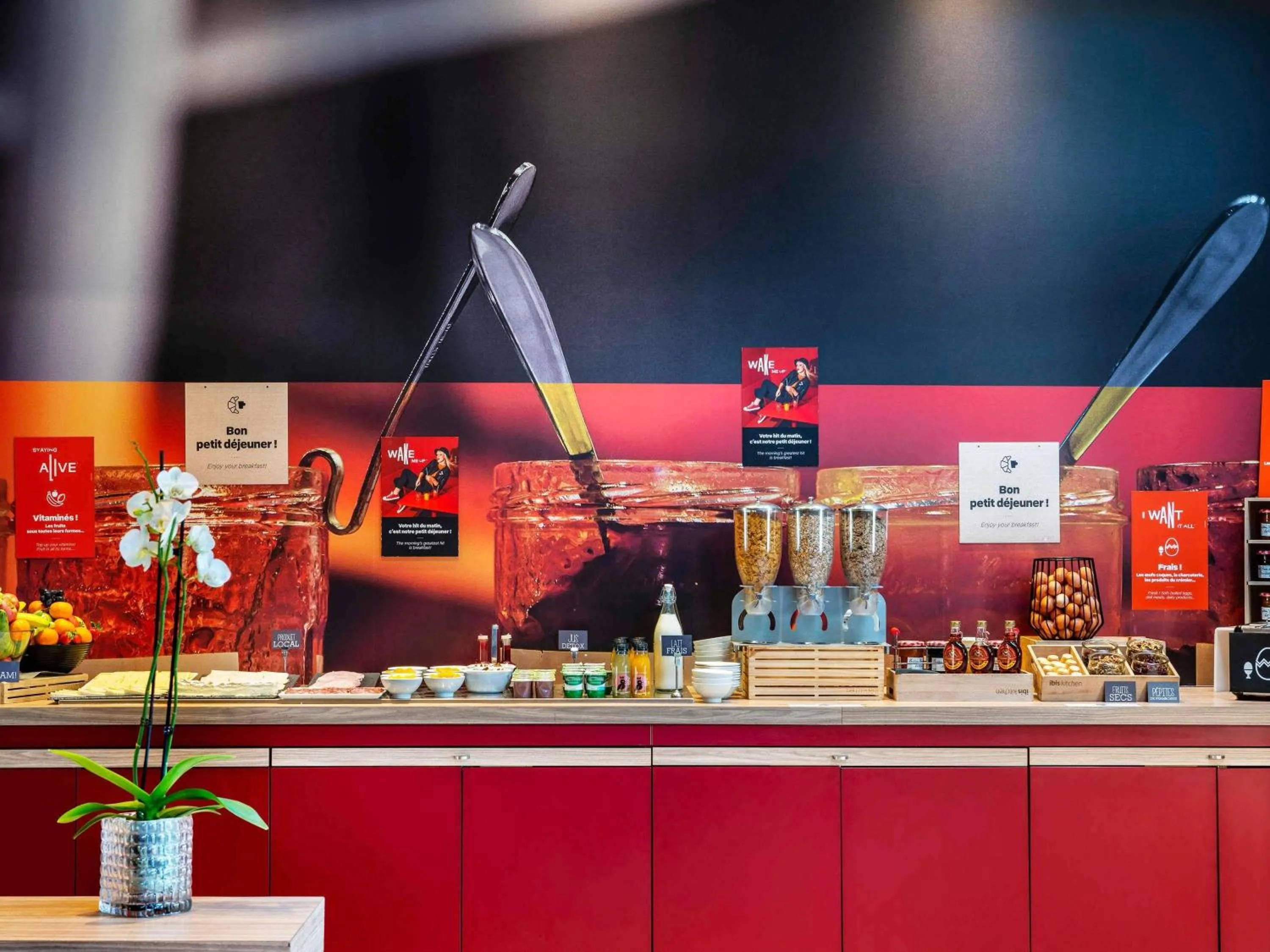 Breakfast in Ibis Marne la Vallée Noisy