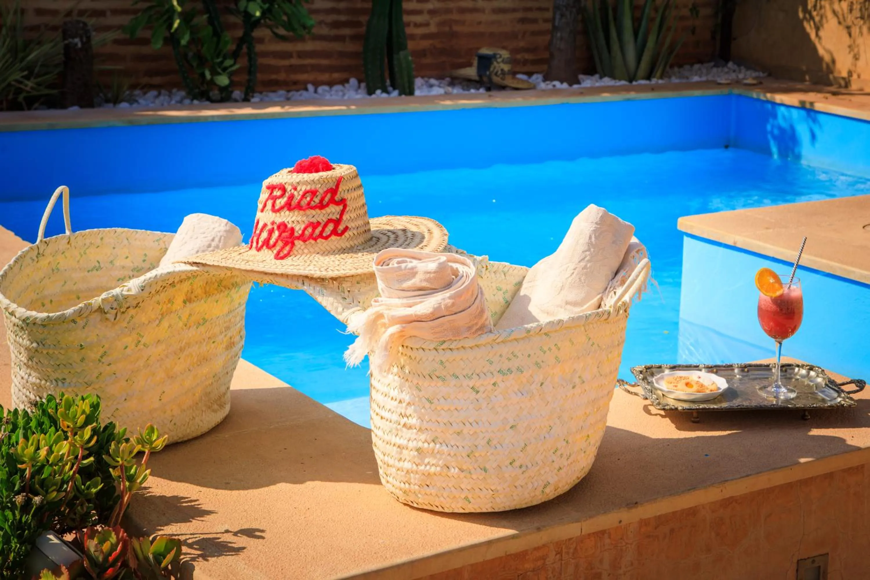 Swimming pool in Riad Hizad