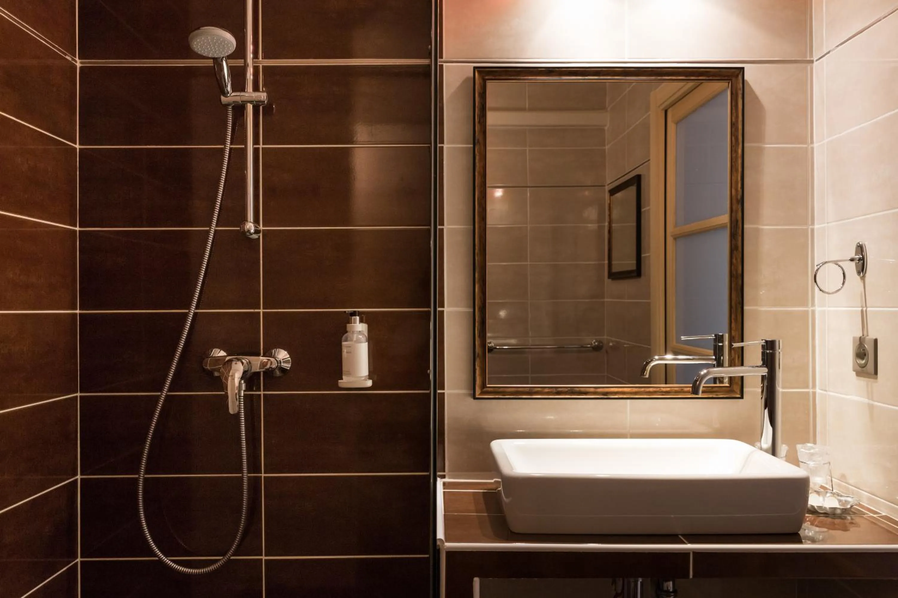 Bathroom in Hôtel Funtana Marina