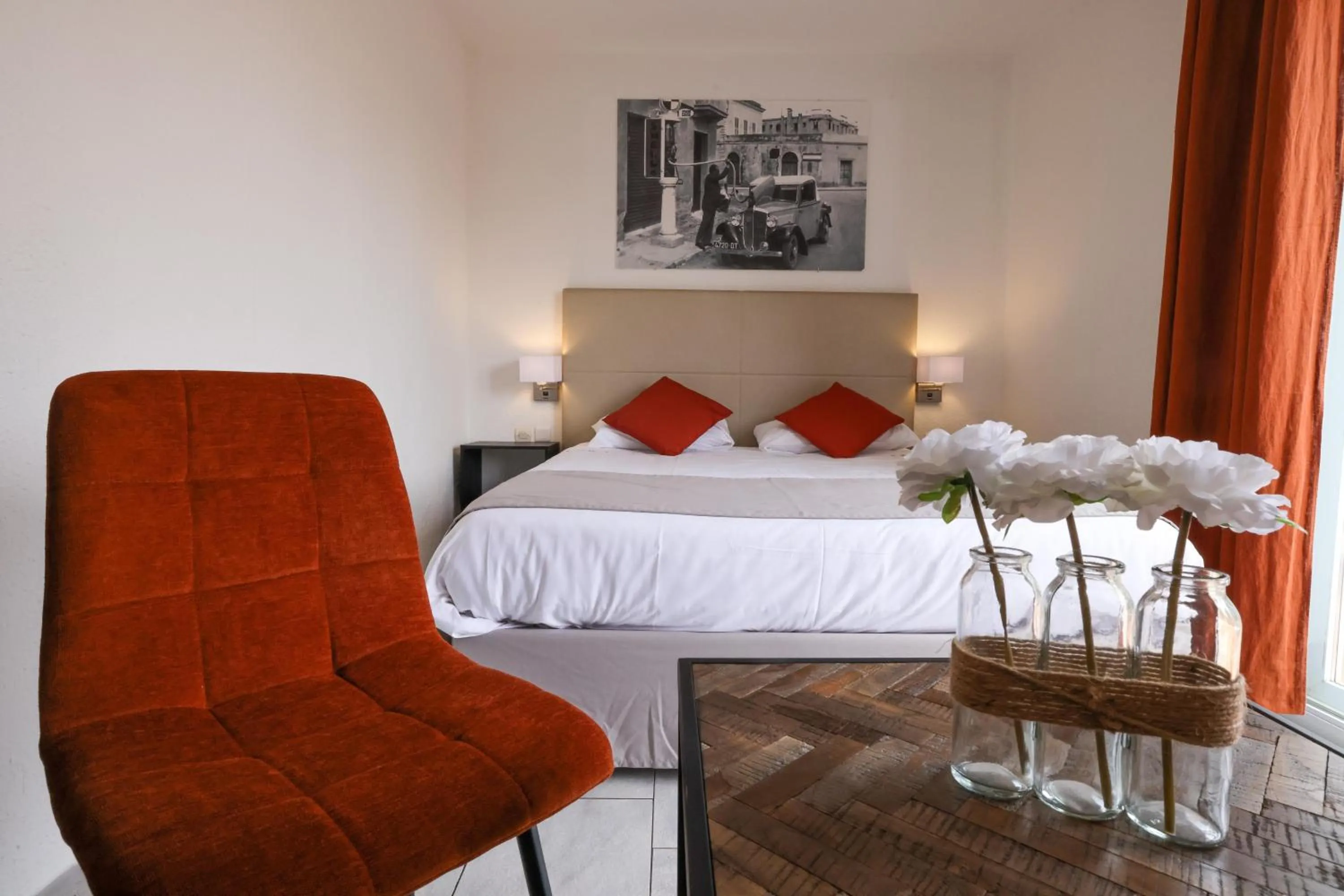 Bed in Hôtel Casa Rossa & Spa