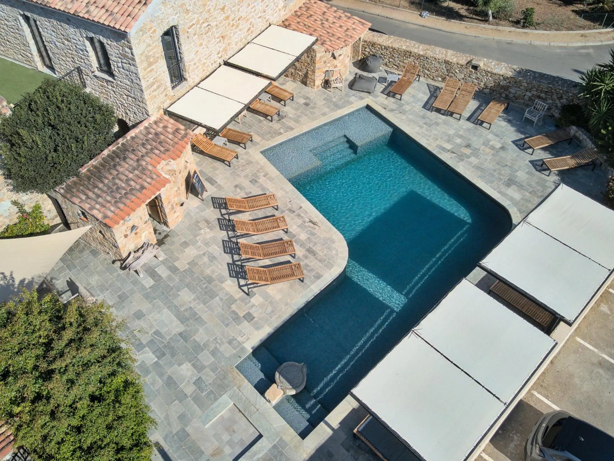 Patio in Hôtel Casa Rossa & Spa