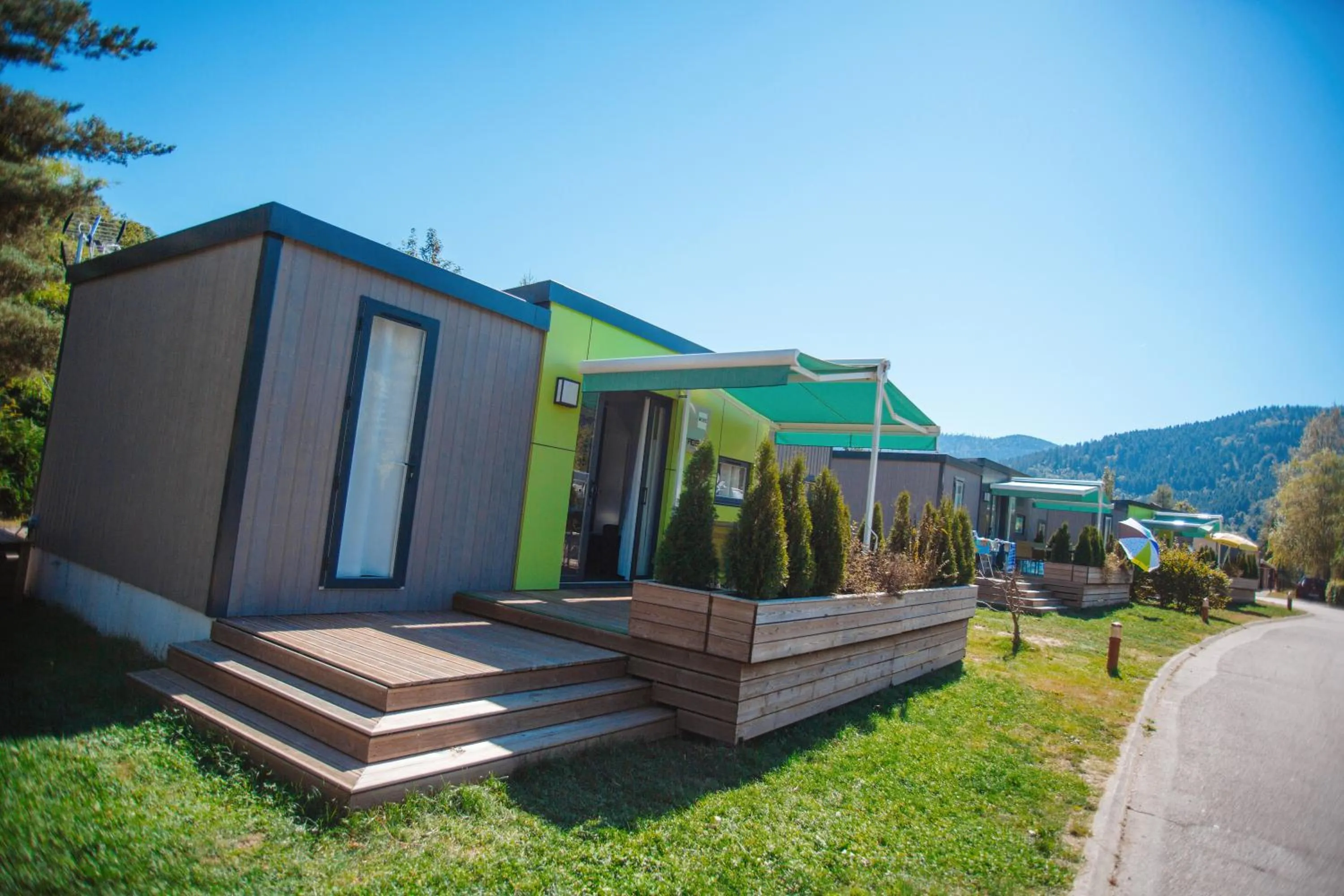 Photo of the whole room in Camping Base de Loisirs du Lac de la Moselotte