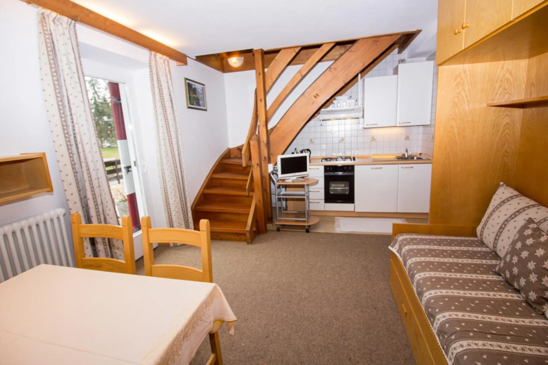 Dining area in Residence Chris Appart