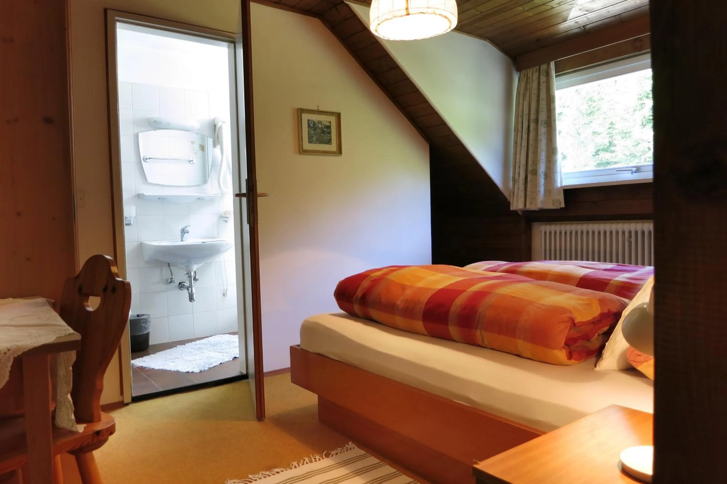 Bedroom, Bed in Residence Chris Appart