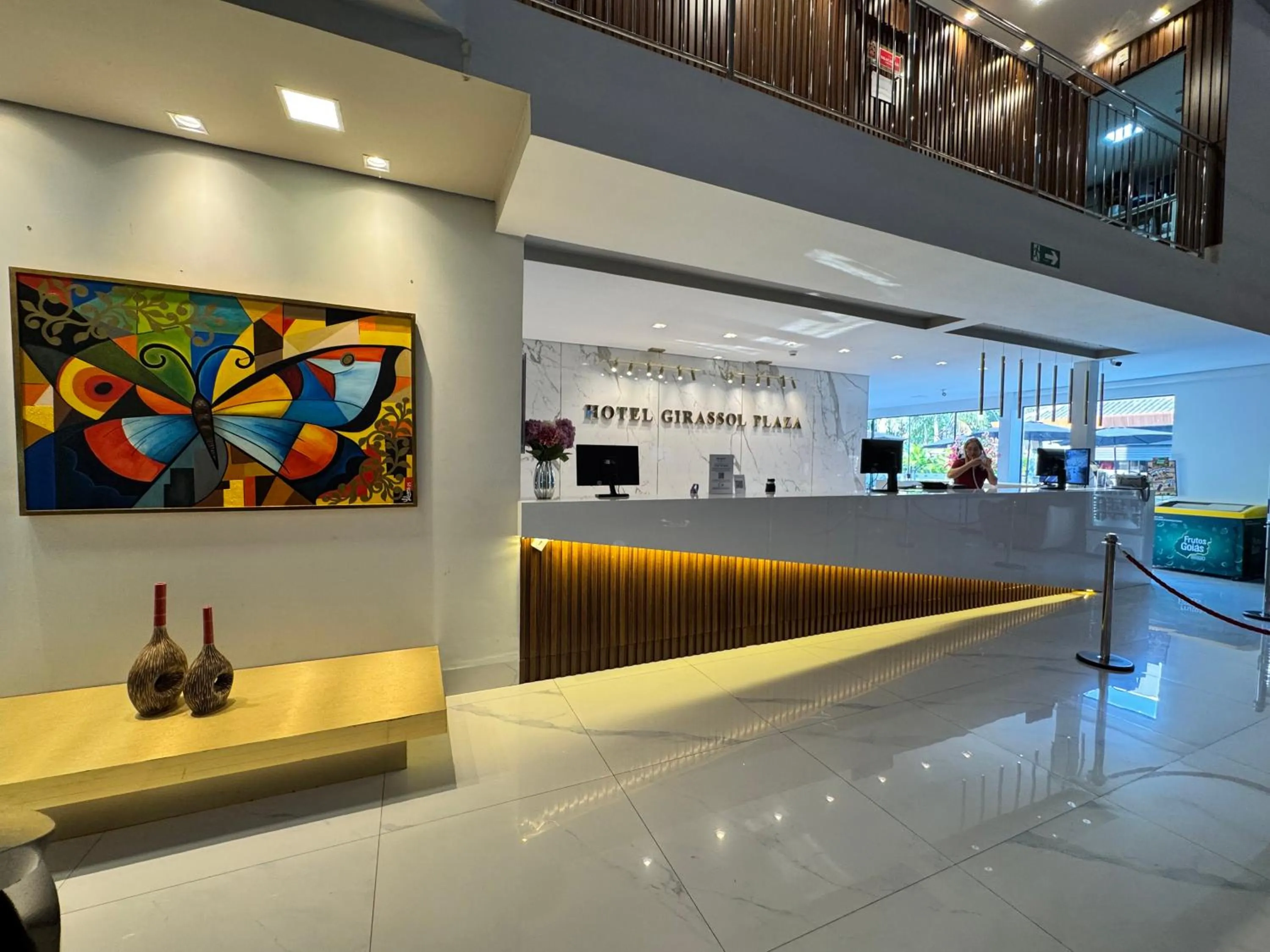 Lobby or reception in Hotel Girassol Plaza