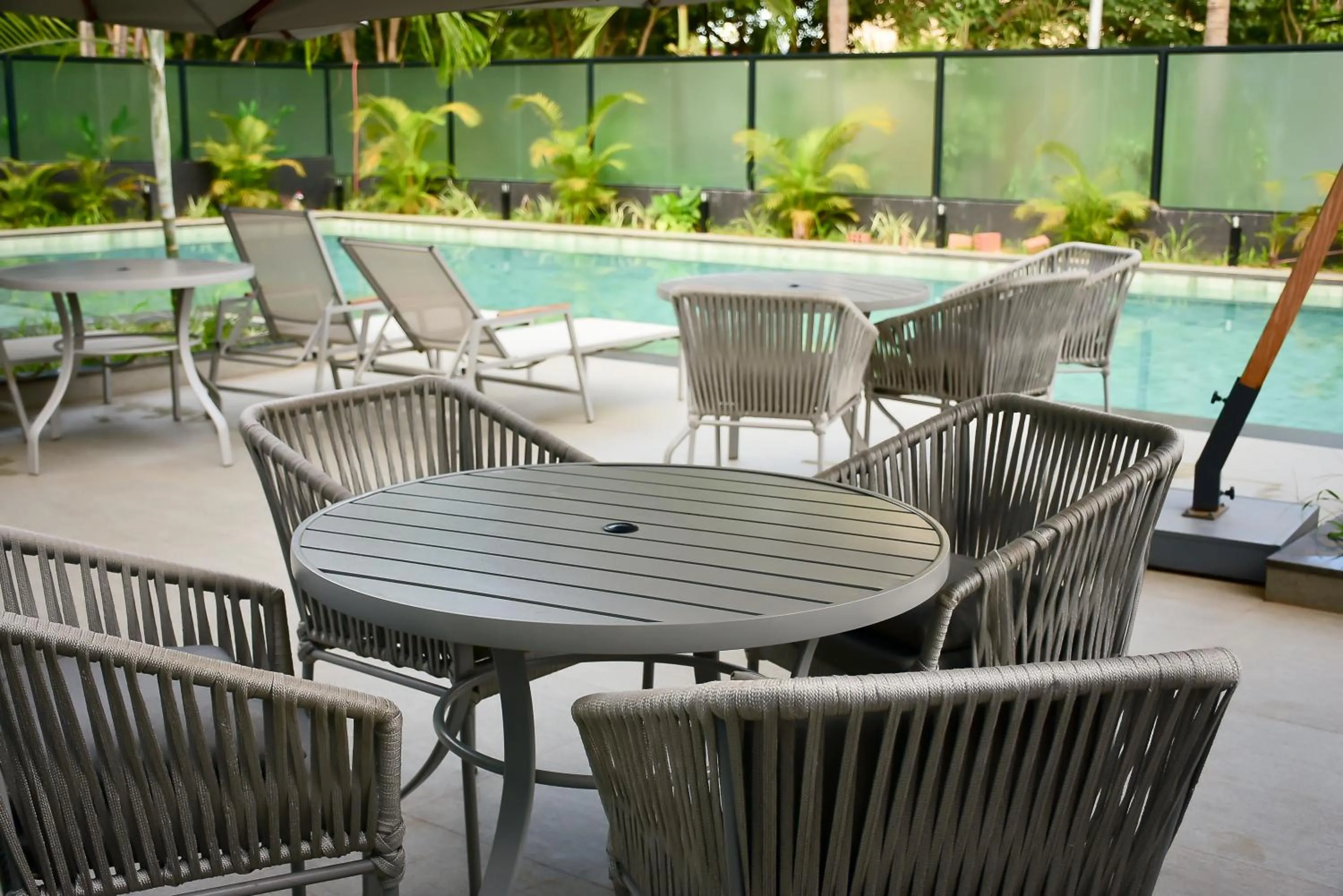 Swimming pool in Hotel Girassol Plaza
