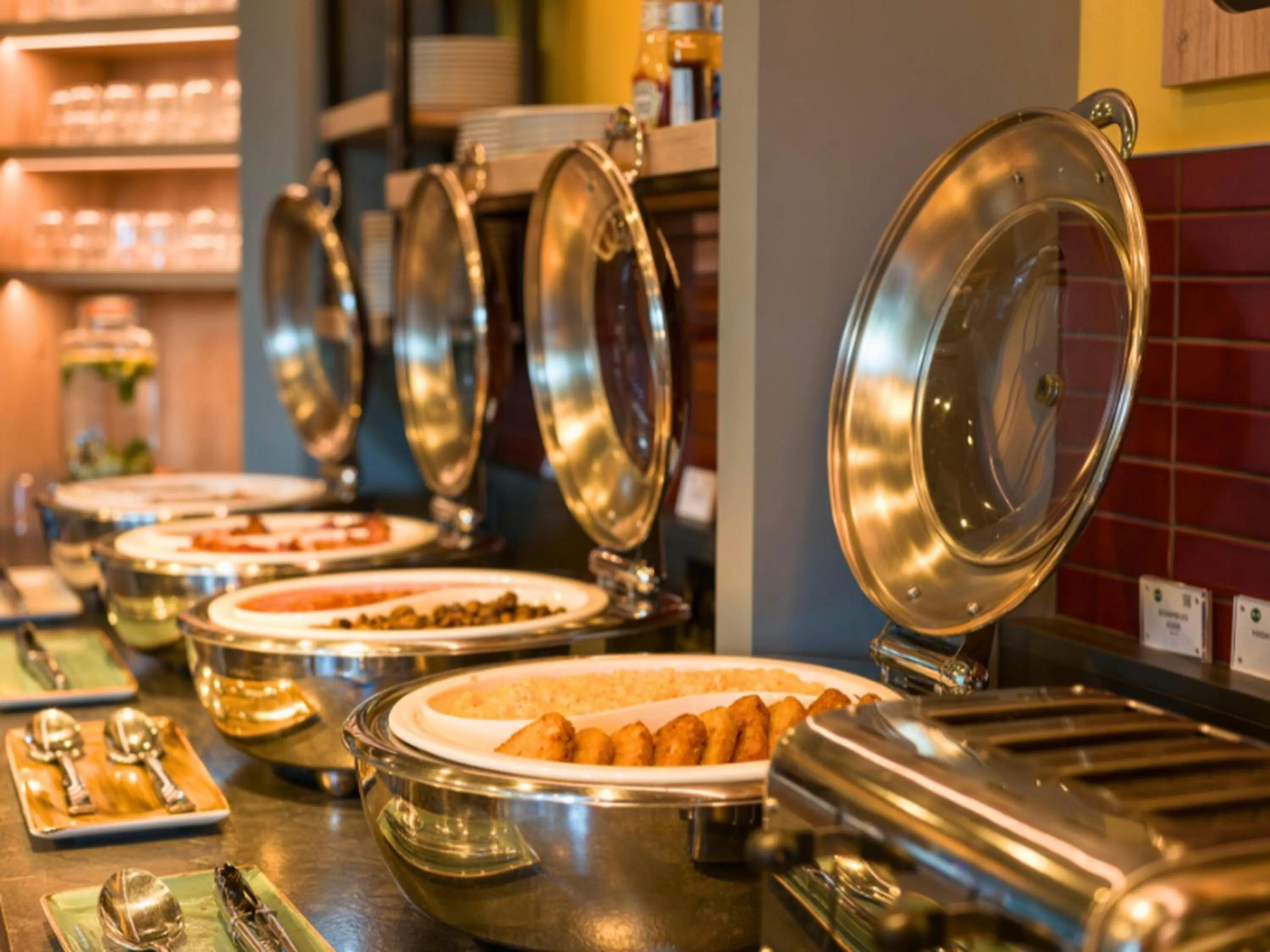 Restaurant/places to eat in B&B HOTEL Inverness