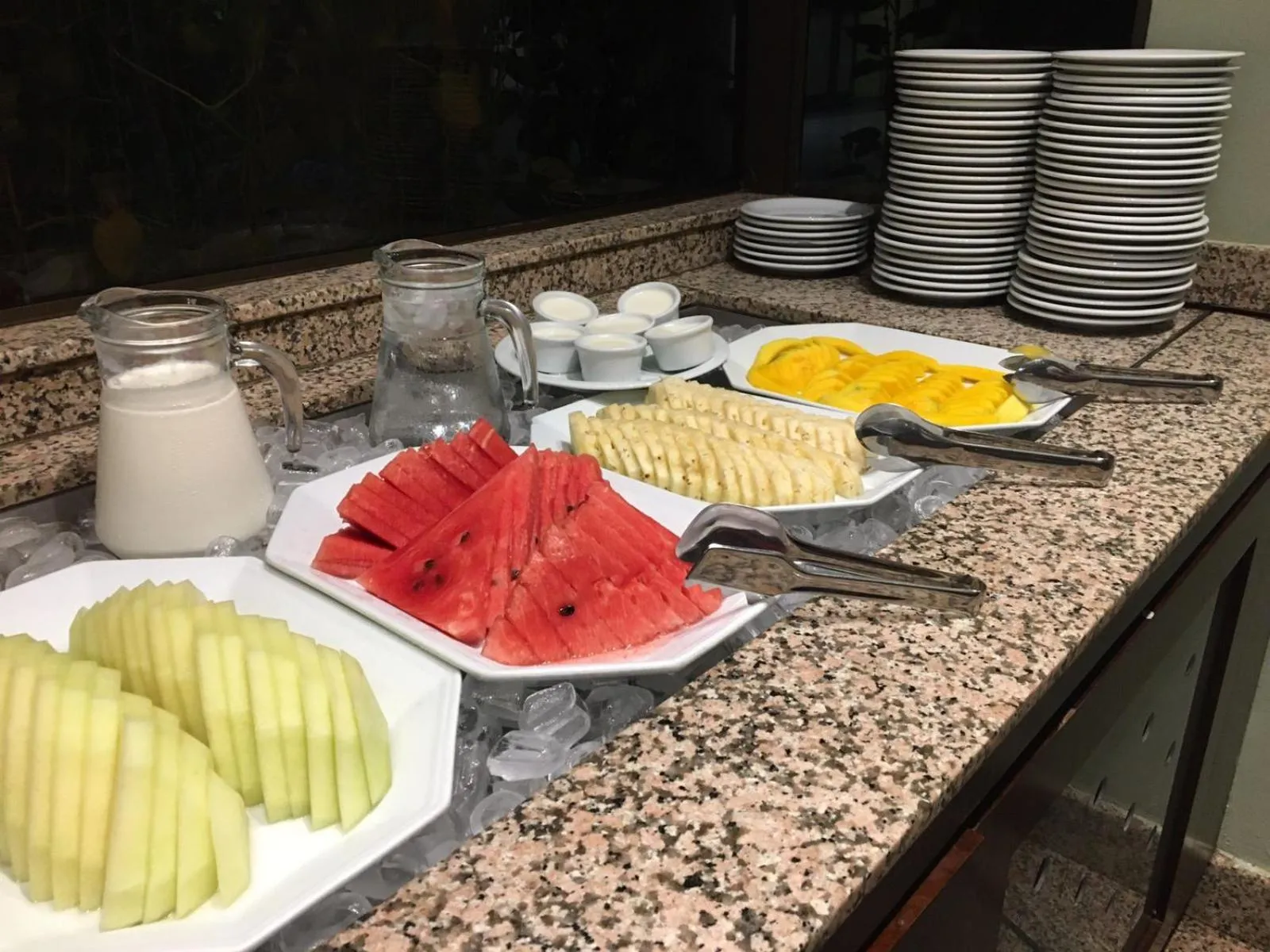 Breakfast in Pousada dos Girassóis