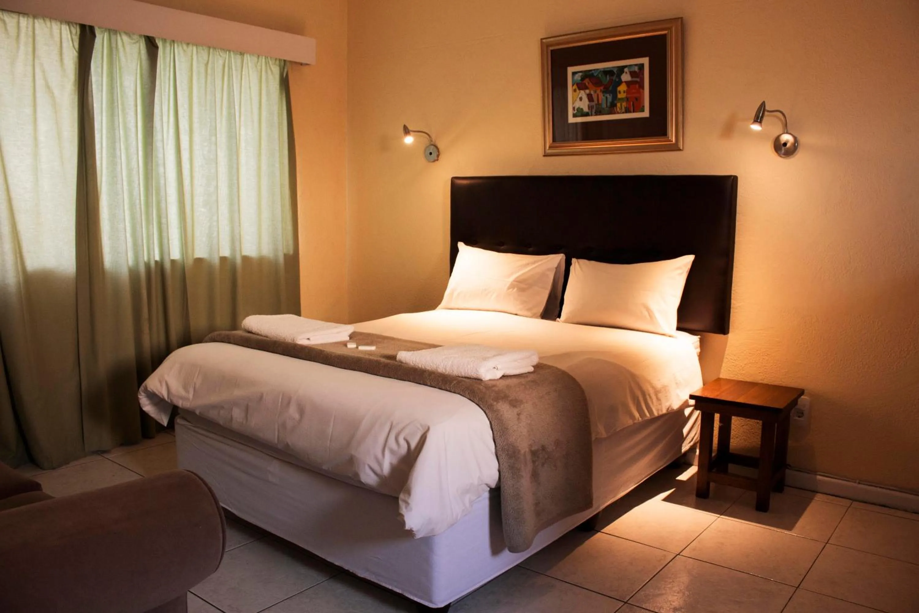 Bed in Big Blue Backpackers