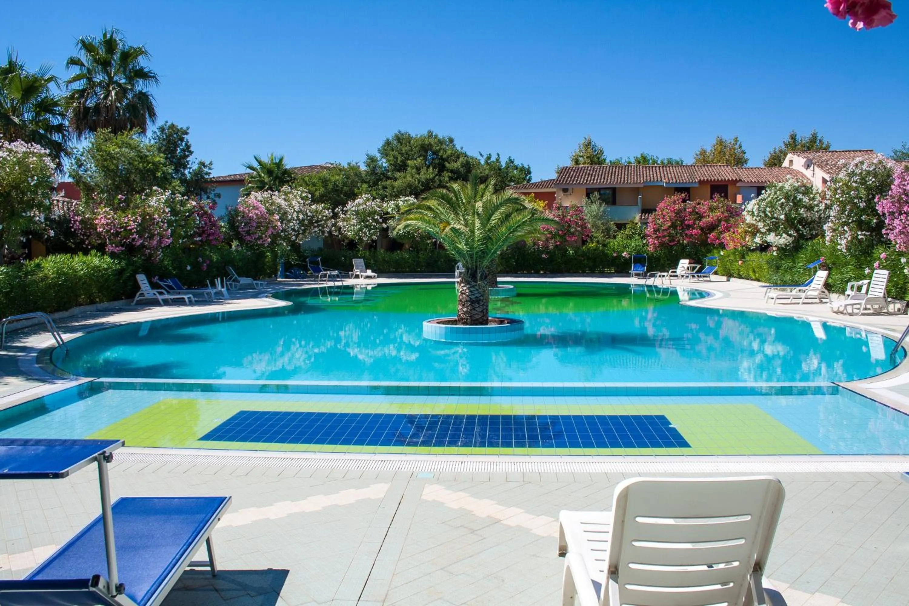 Pool view in Residence Oasi Anfiteatro