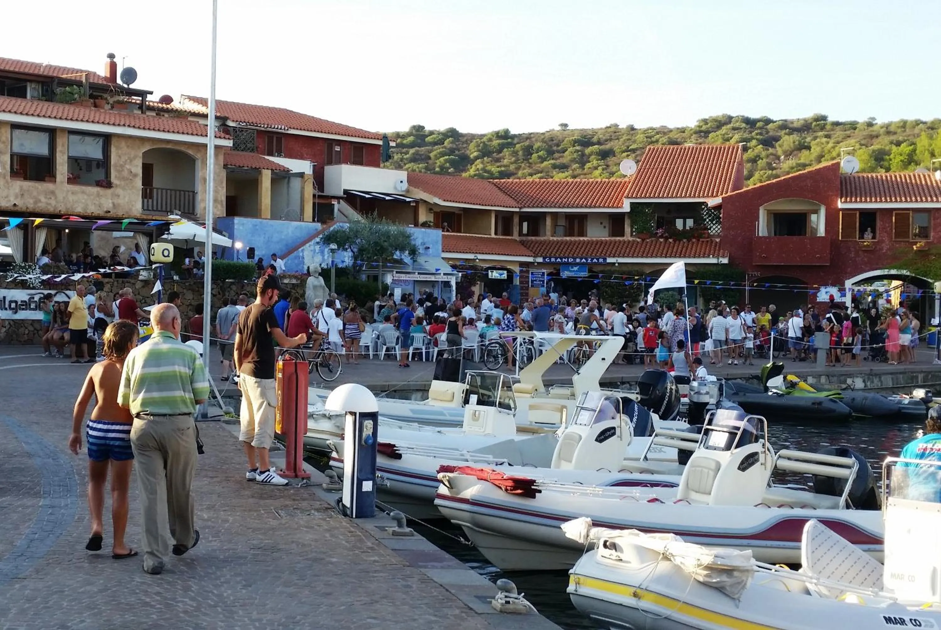 Activities in Residence Oasi Anfiteatro