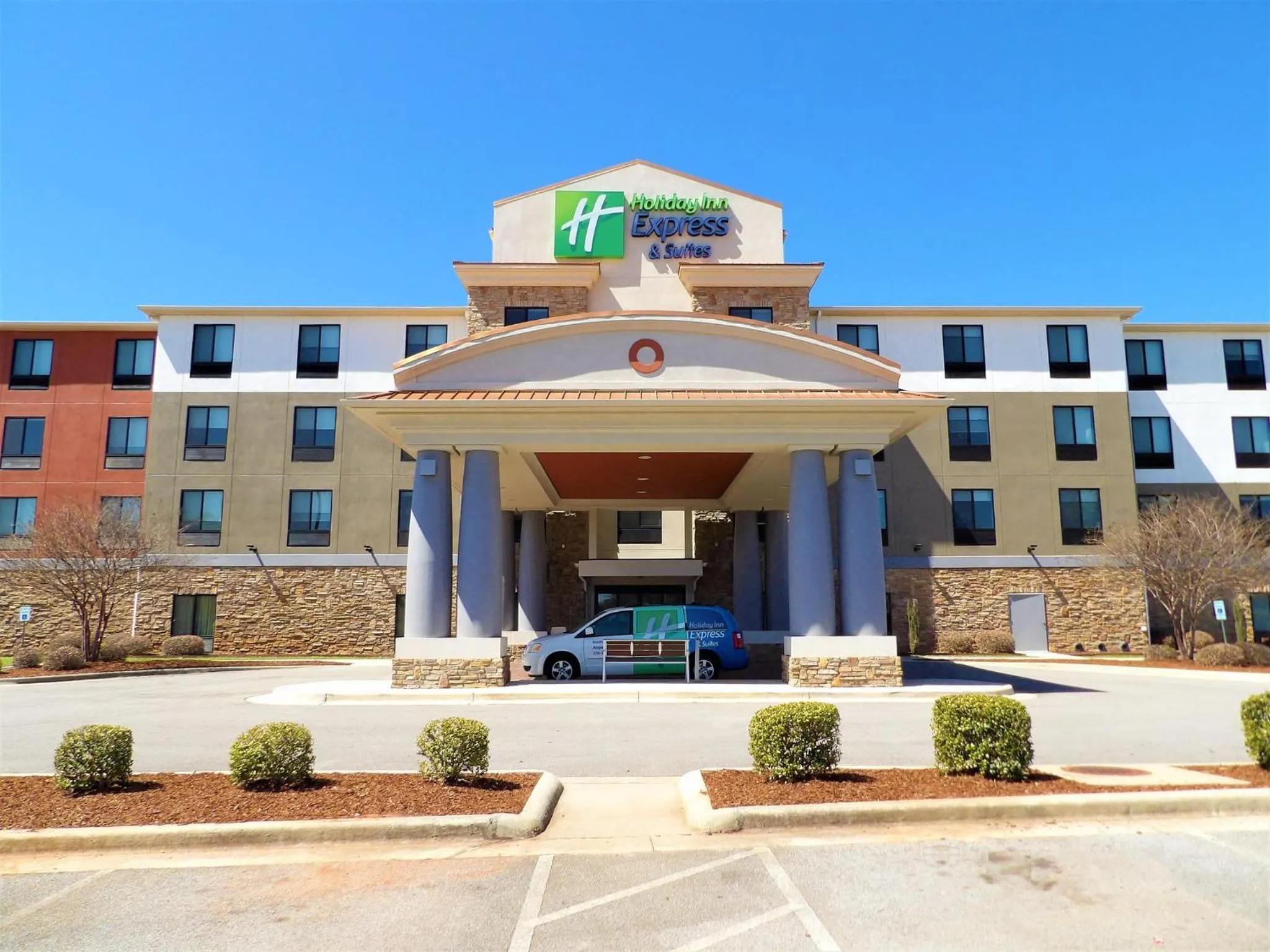 Property building in Holiday Inn Express & Suites - Huntsville Airport by IHG