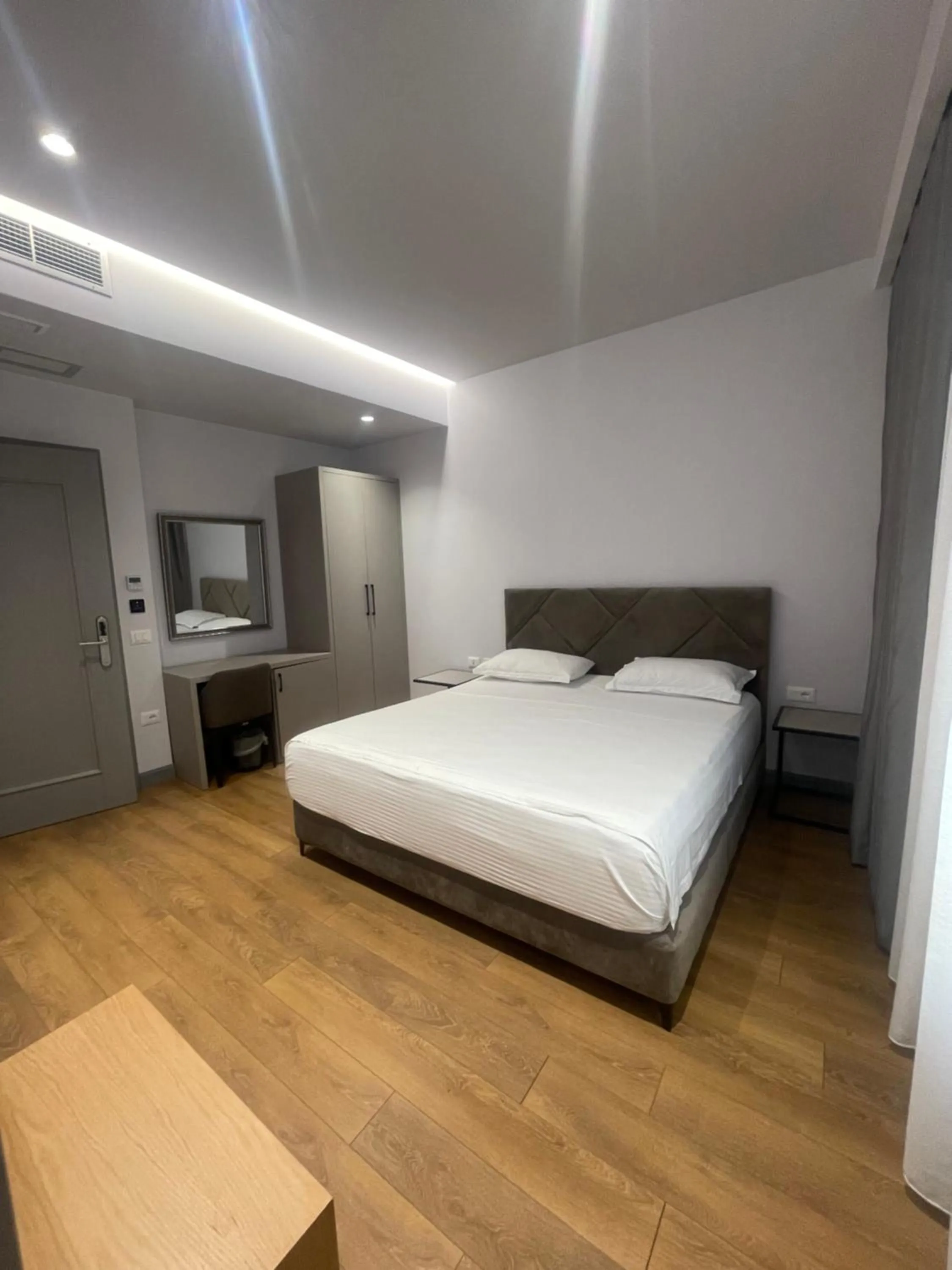 Bed in City Center Hotel