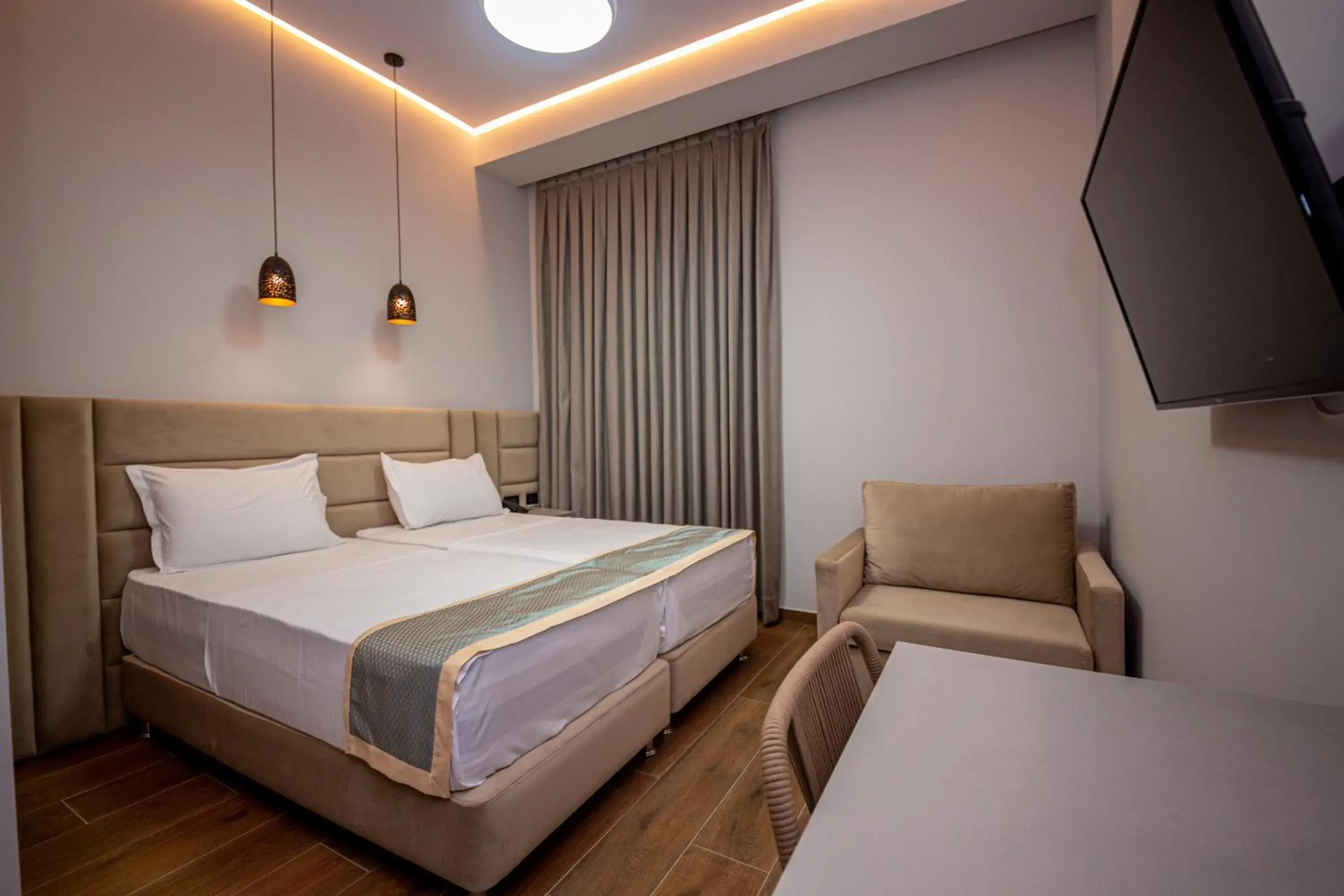 Economy Triple Room - Ground Floor in City Center Hotel Economy Triple Room - Ground Floor in City Center Hotel