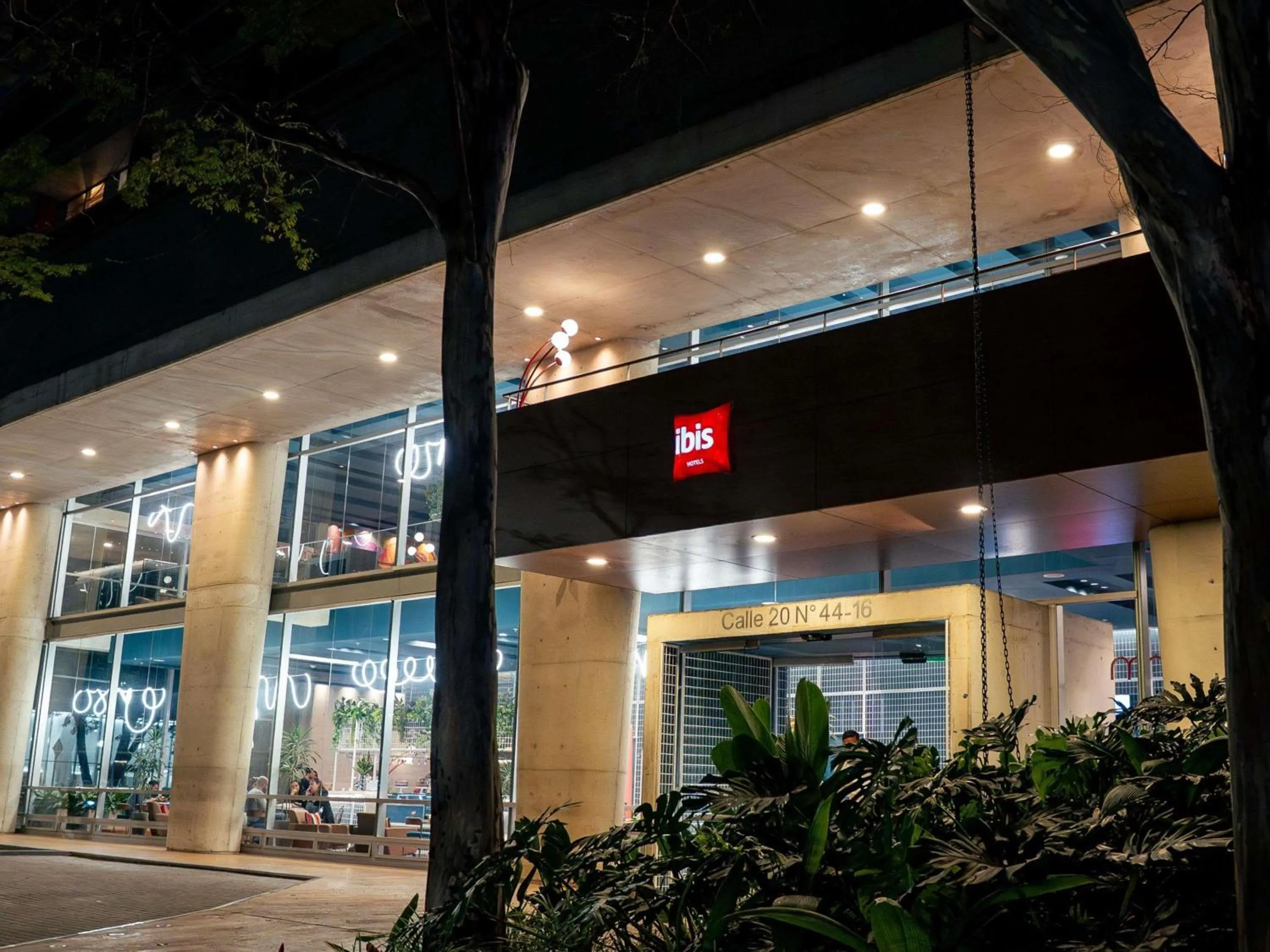 Property building in ibis Medellin