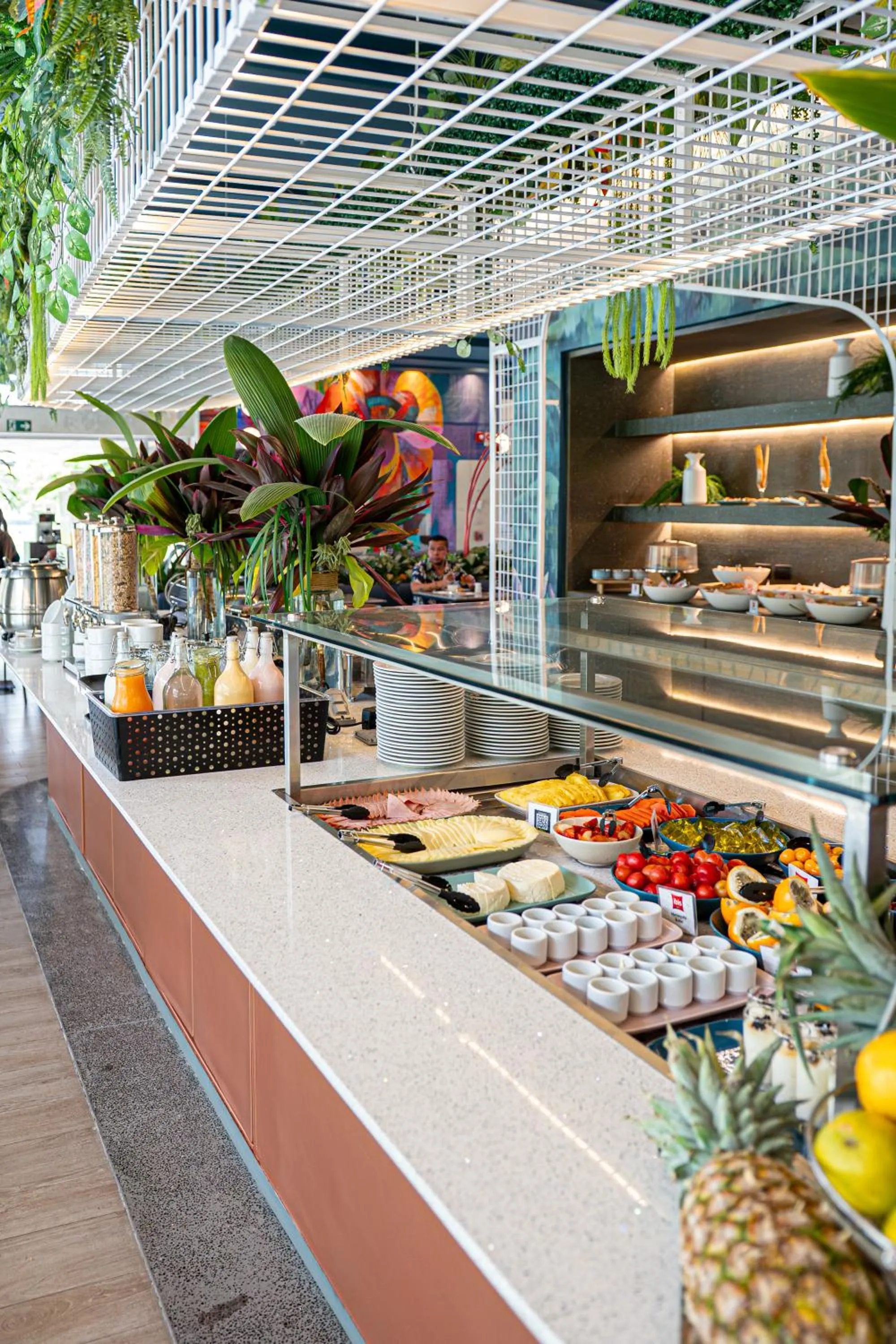 Buffet breakfast in ibis Medellin