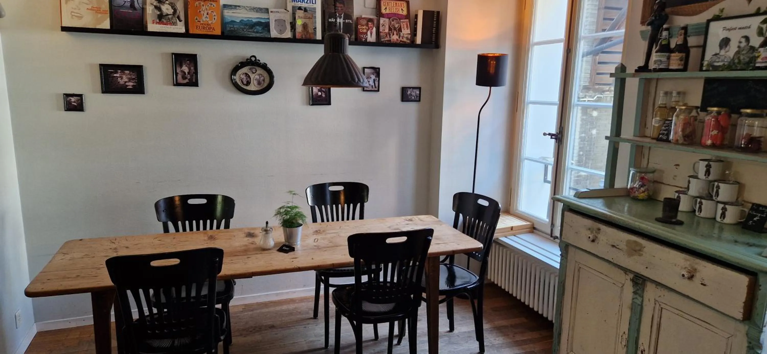 Restaurant/places to eat in Hotel Landhaus