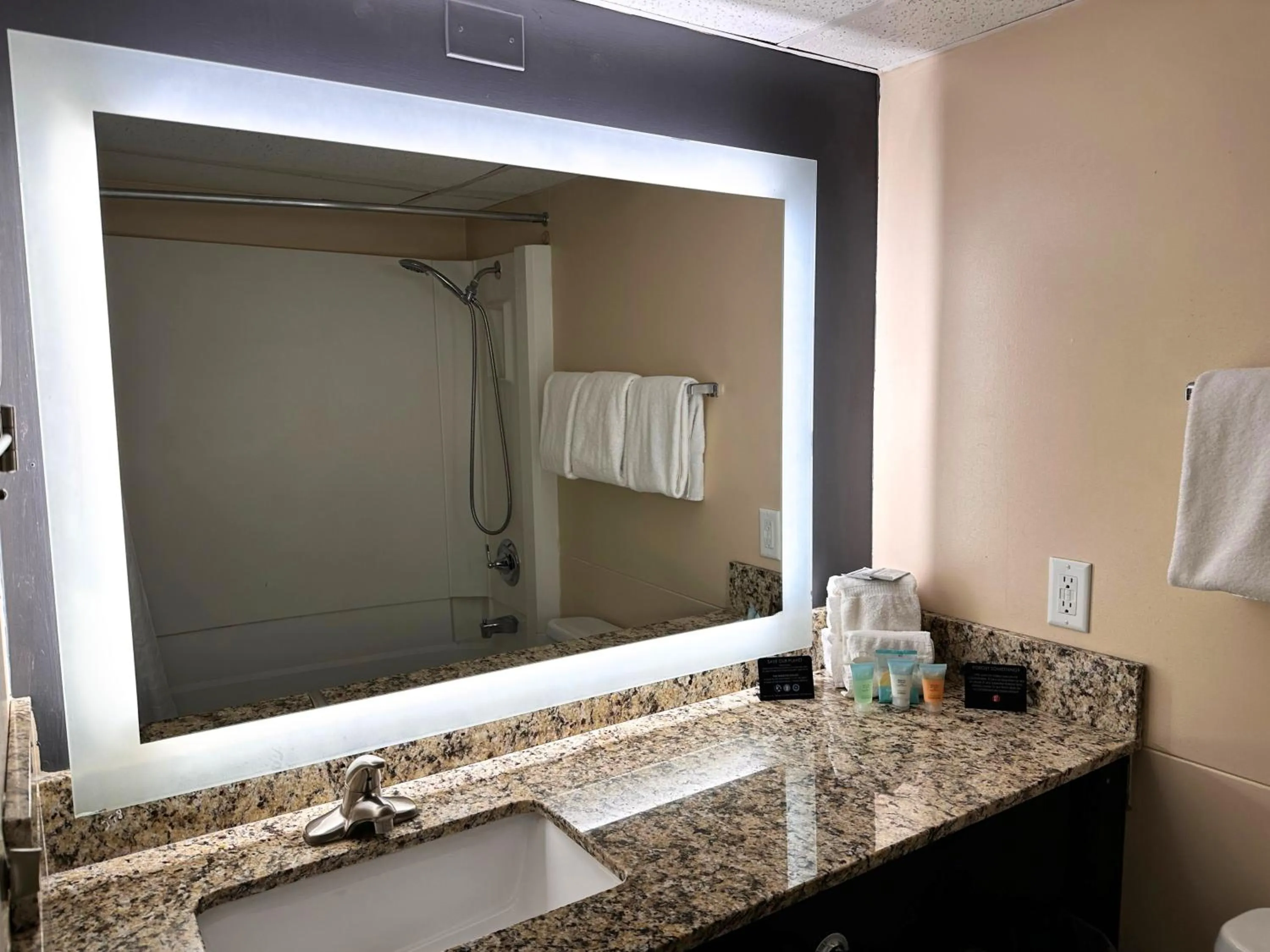 Bathroom in Expedition Lodge Estes Park at Rocky Mtn National Park