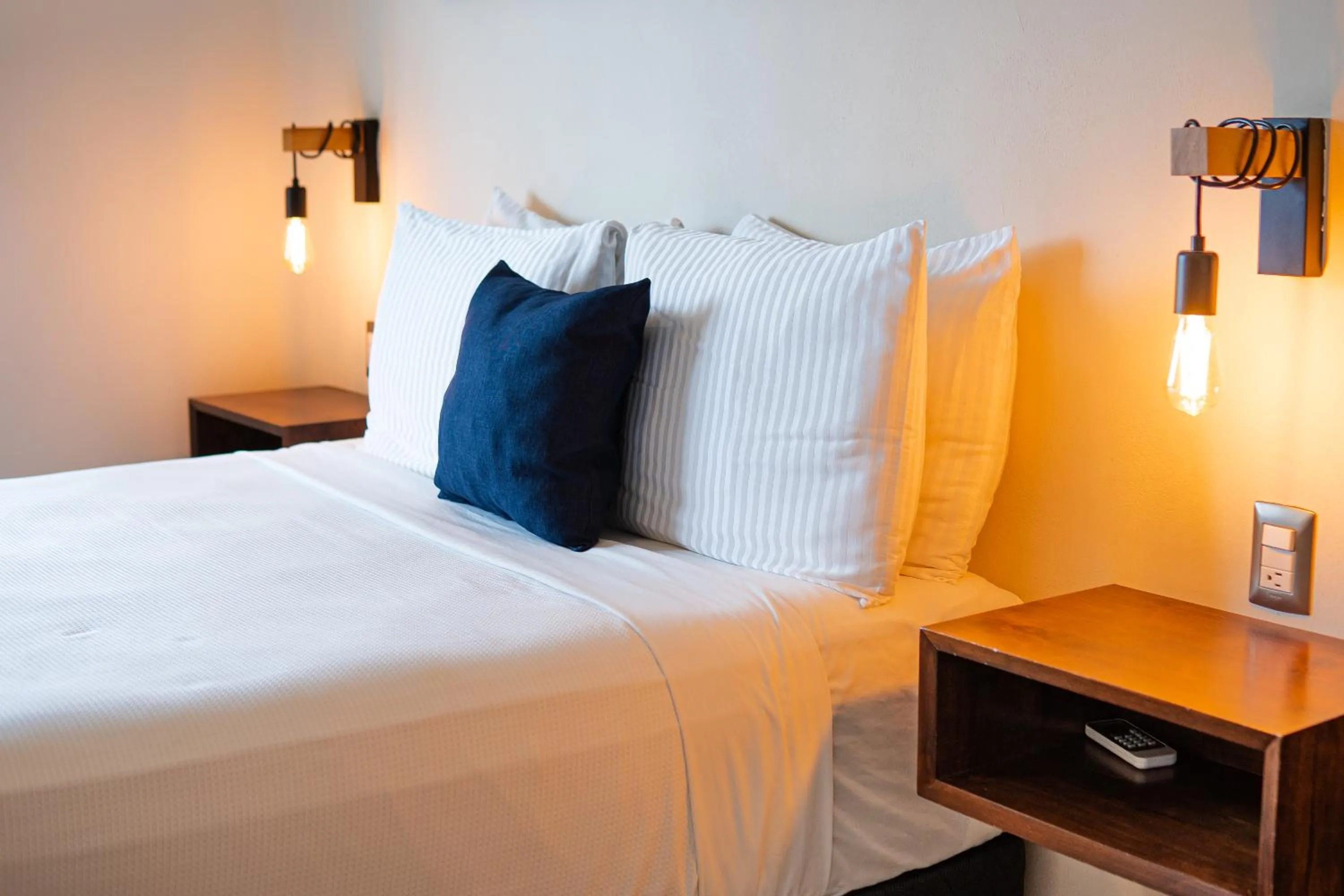 Bed in Hotel & Suites El Moro