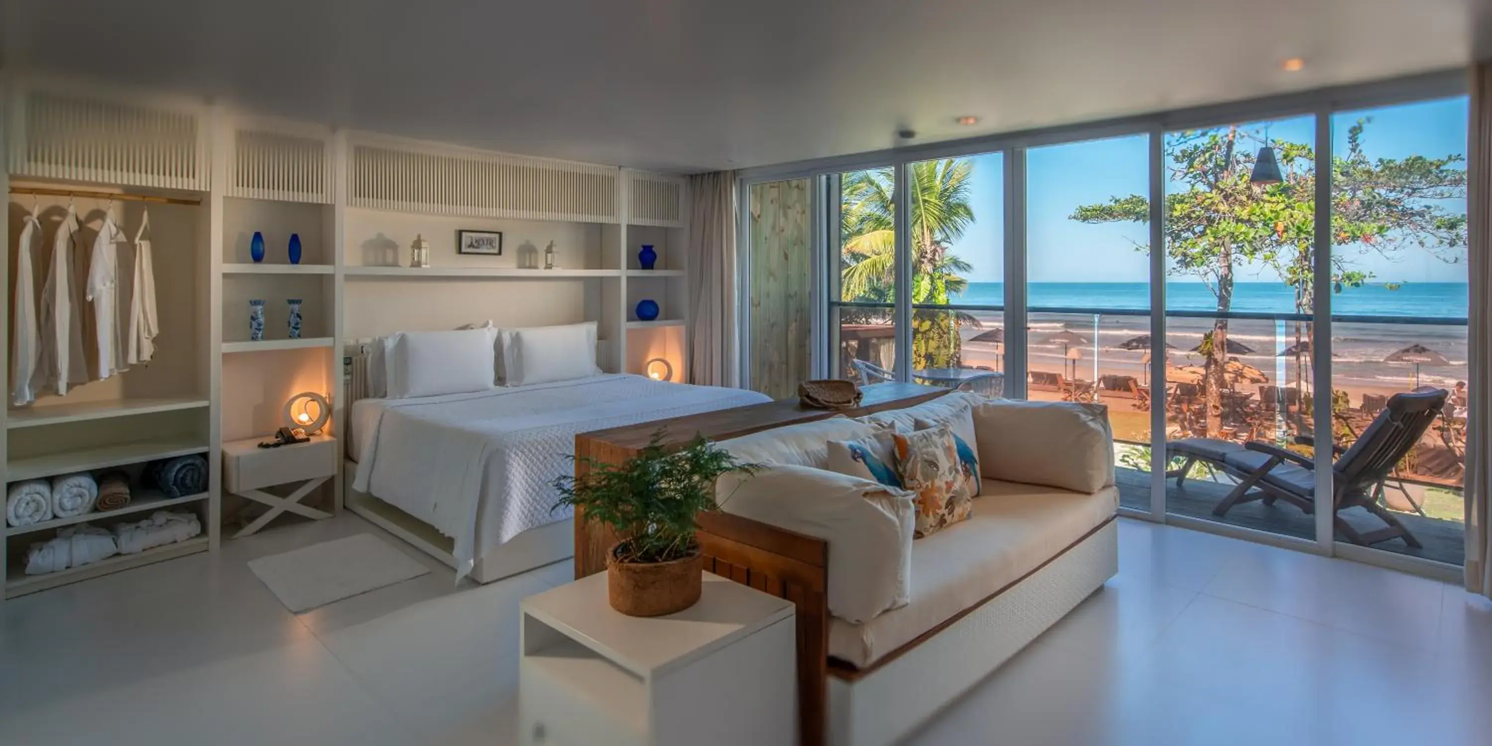 Deluxe Double Room with Sea View in Hotel Spa Nau Royal Deluxe Double Room with Sea View in Hotel Spa Nau Royal