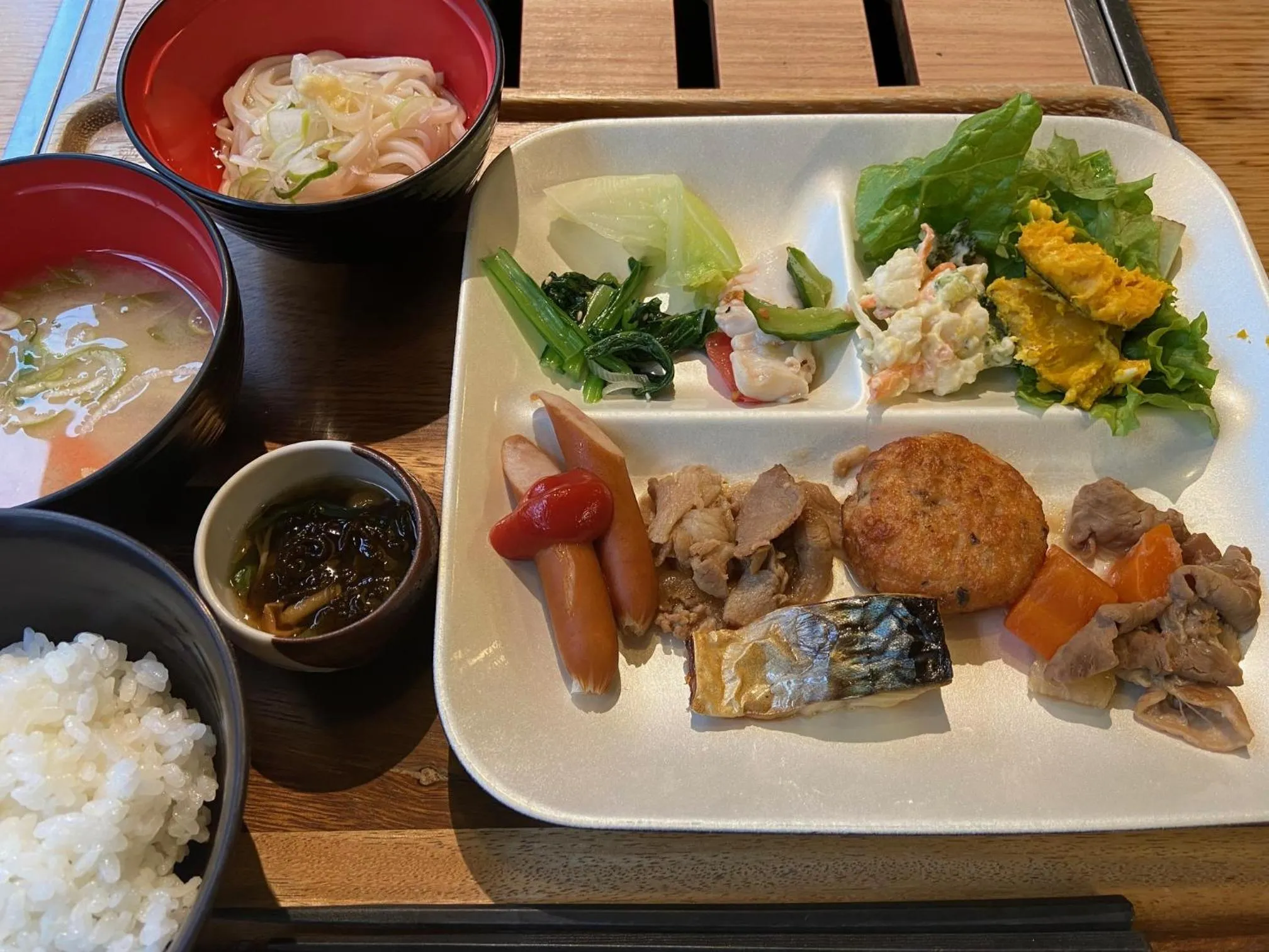 Breakfast in Meet Inn Narita