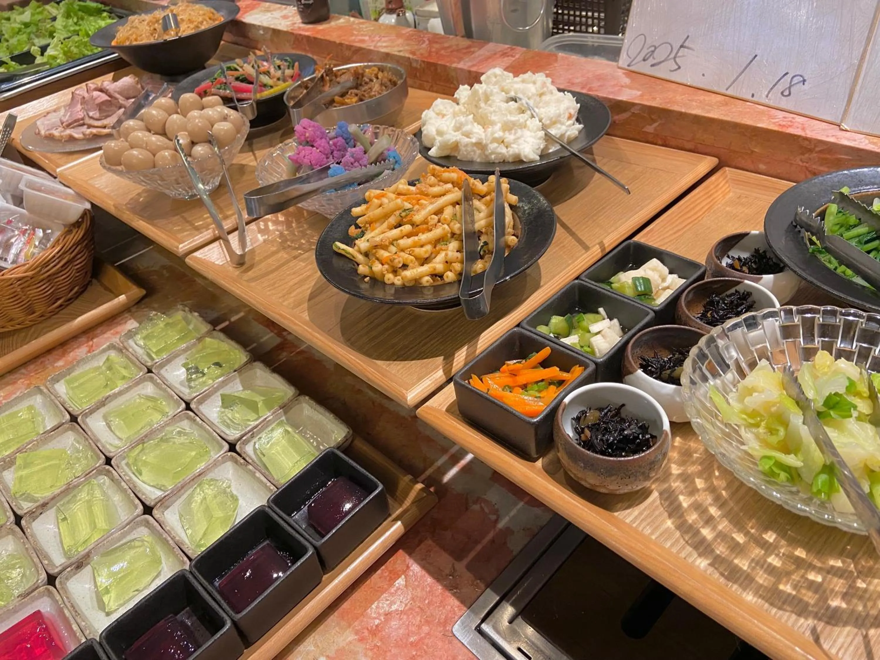 Breakfast in Meet Inn Narita