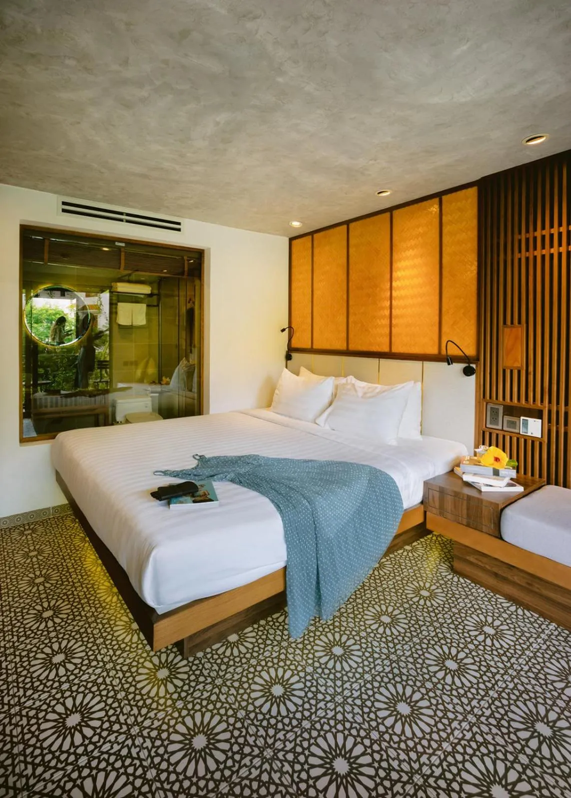 Photo of the whole room, Bed in LIVIE Da Nang Style