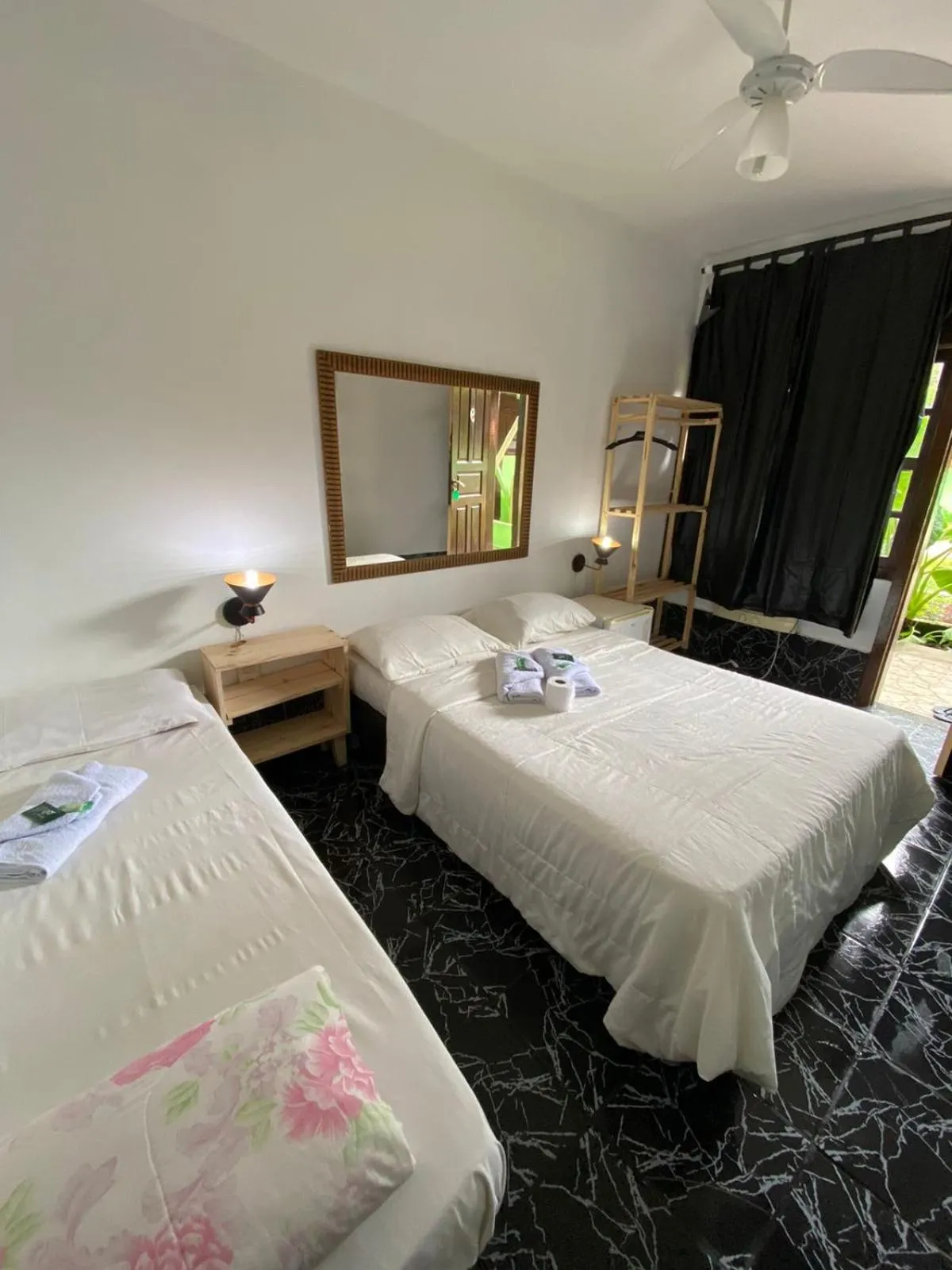 Bed in Pousada Ferradura Beach