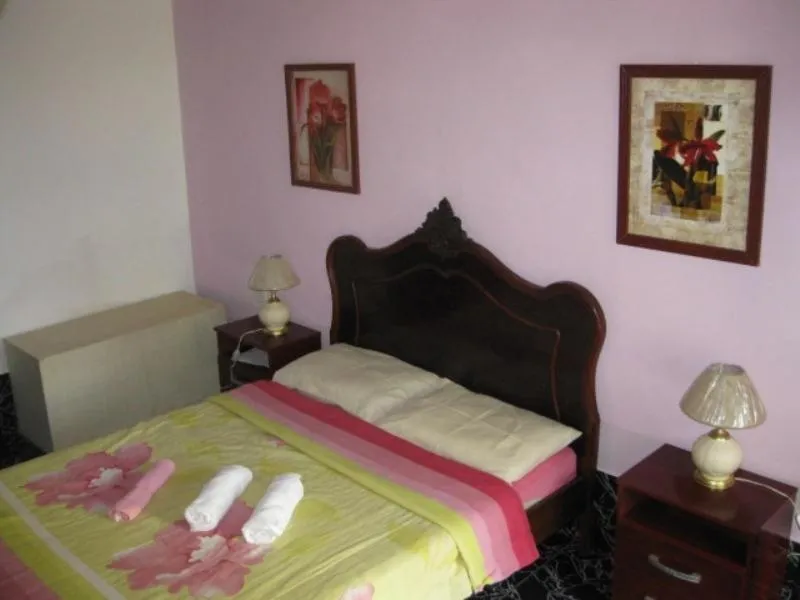 Bed in Pousada Ferradura Beach