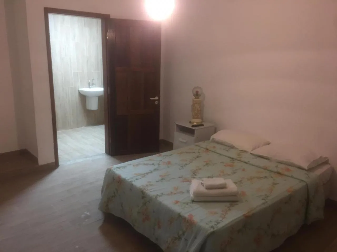 Bed in Pousada Ferradura Beach