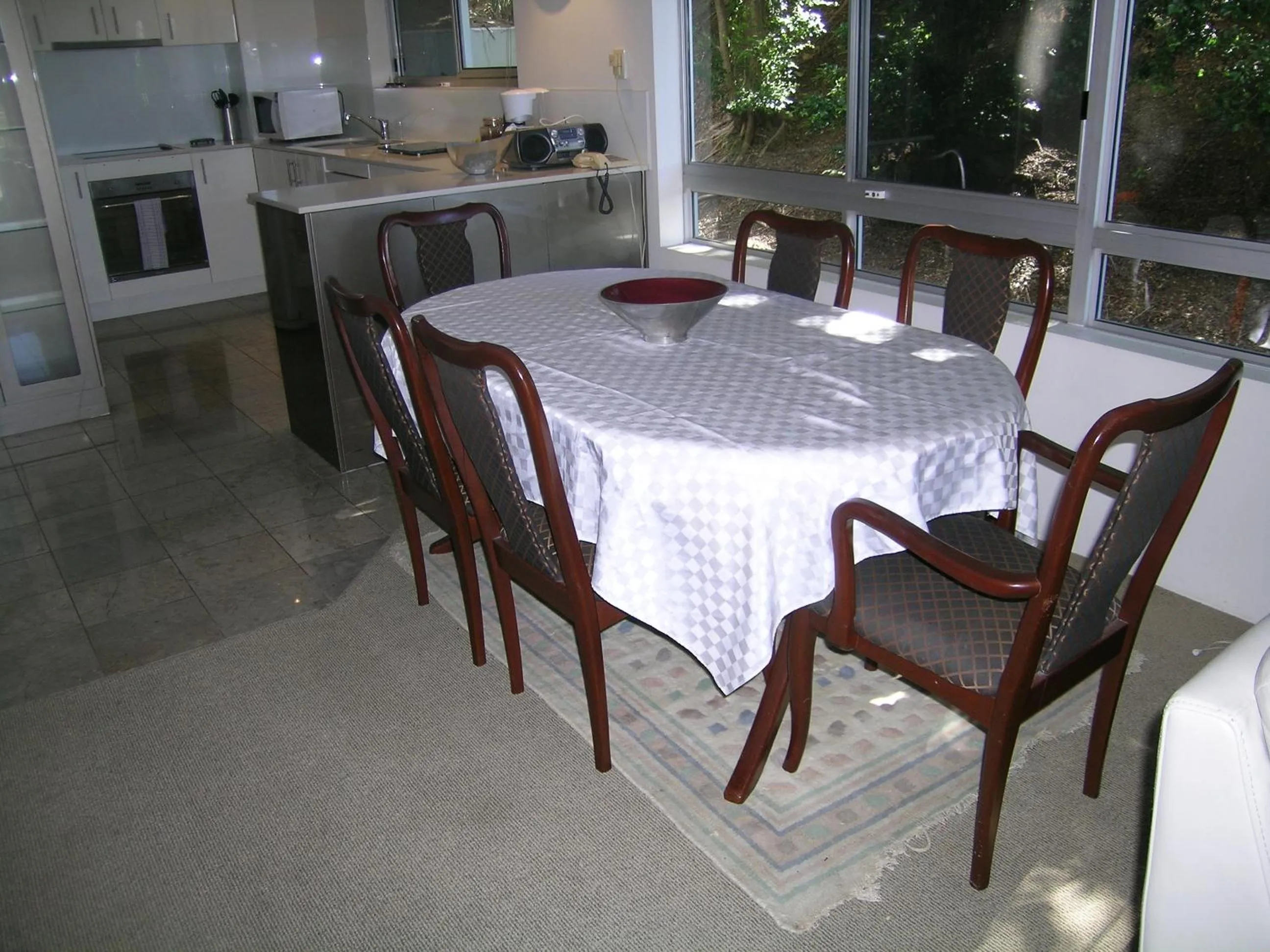 Day in Fairthorpe Apartments