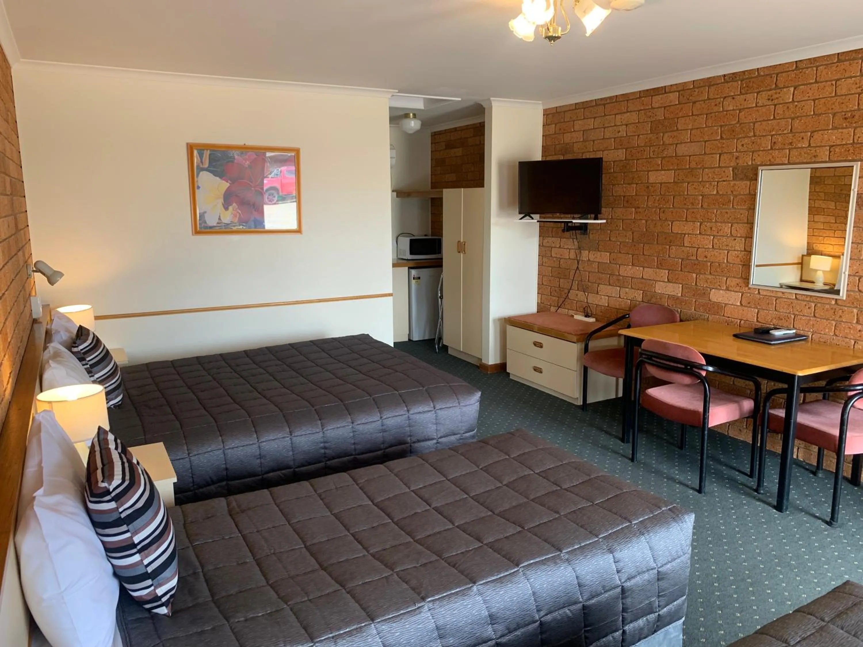 Newell Motor Inn Narrandera