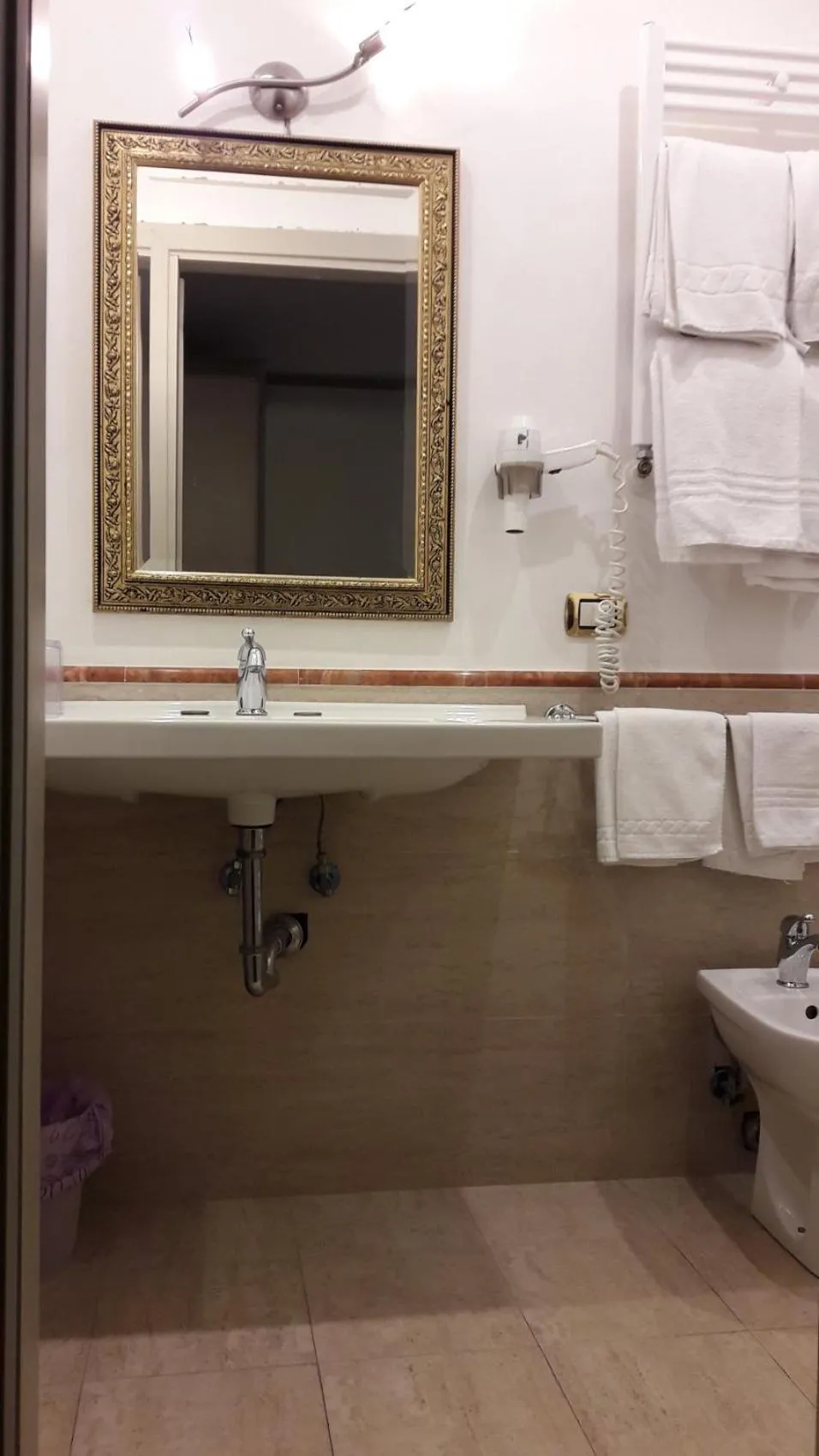 Bathroom in Hotel Quadrifoglio by Mancini