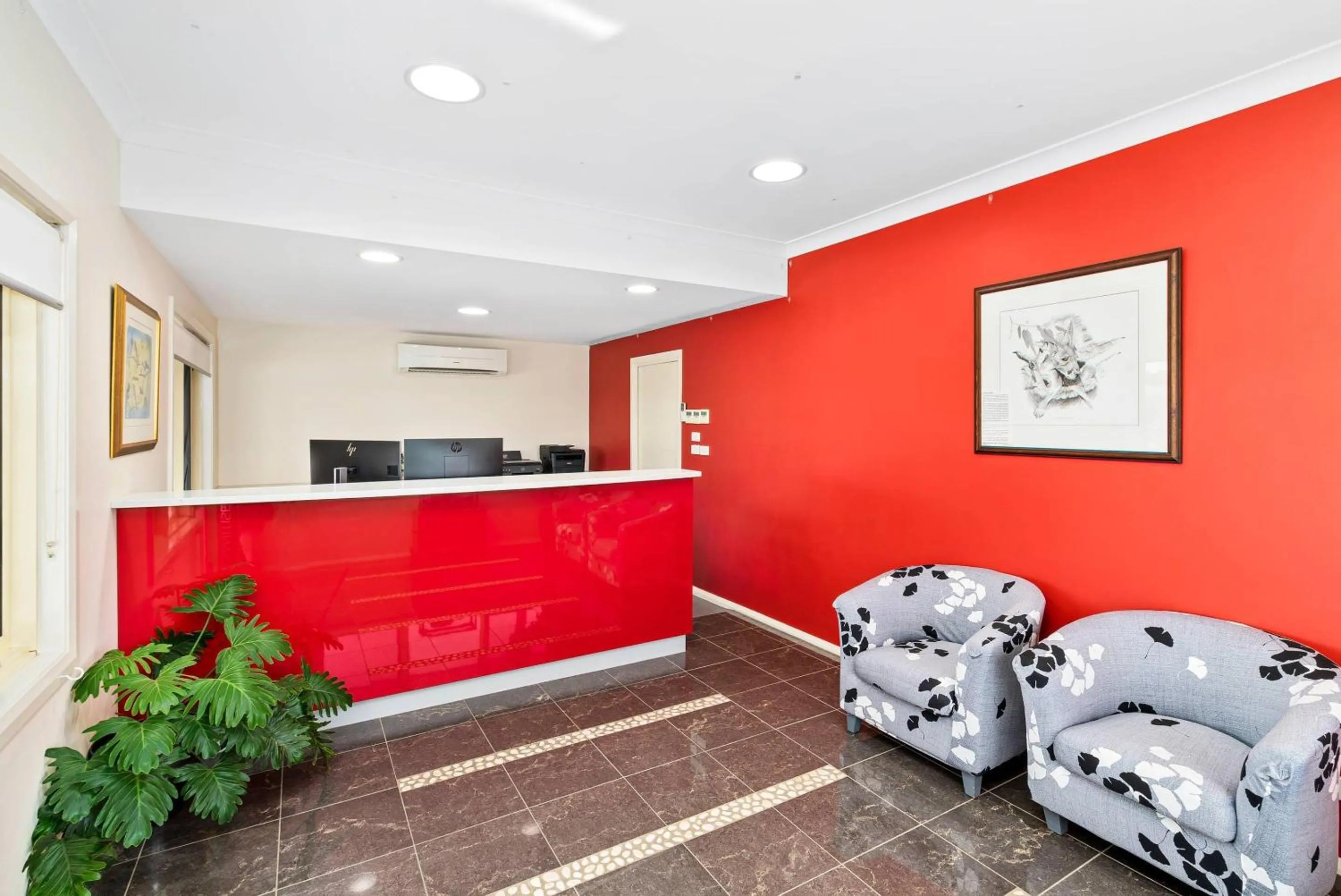 Lobby or reception in Comfort Inn Bishops Lodge