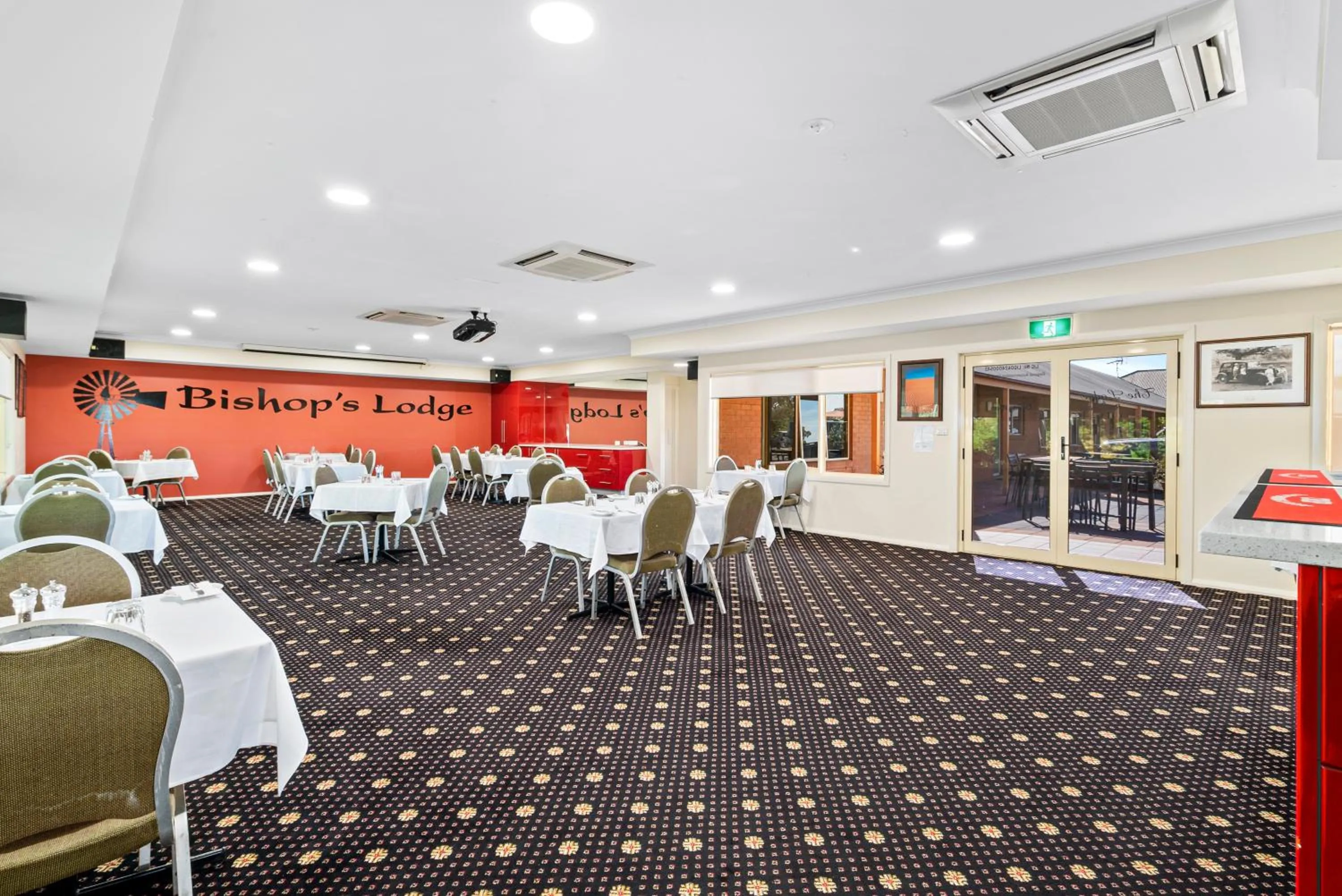 Restaurant/places to eat in Comfort Inn Bishops Lodge